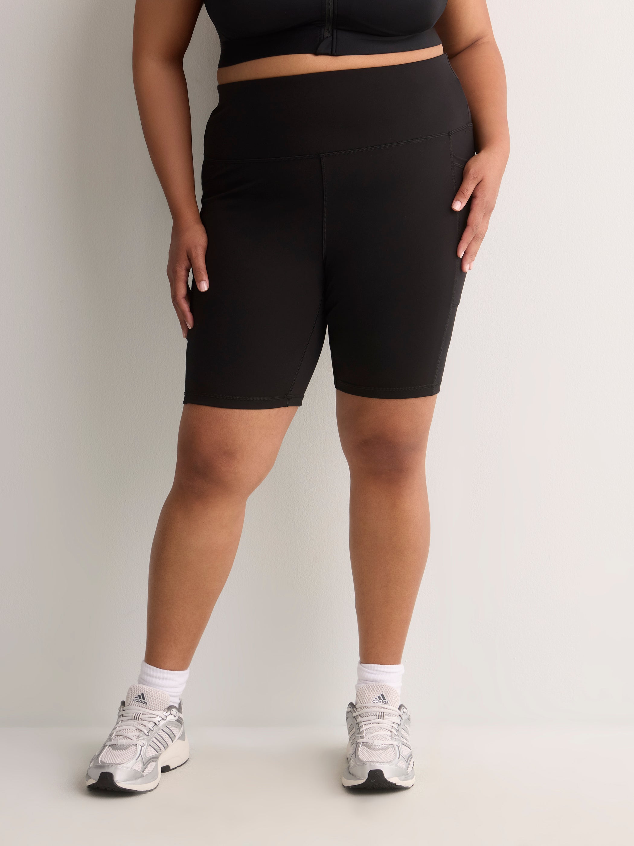 Responsible, Bike Shorts with Pockets - Active Zone