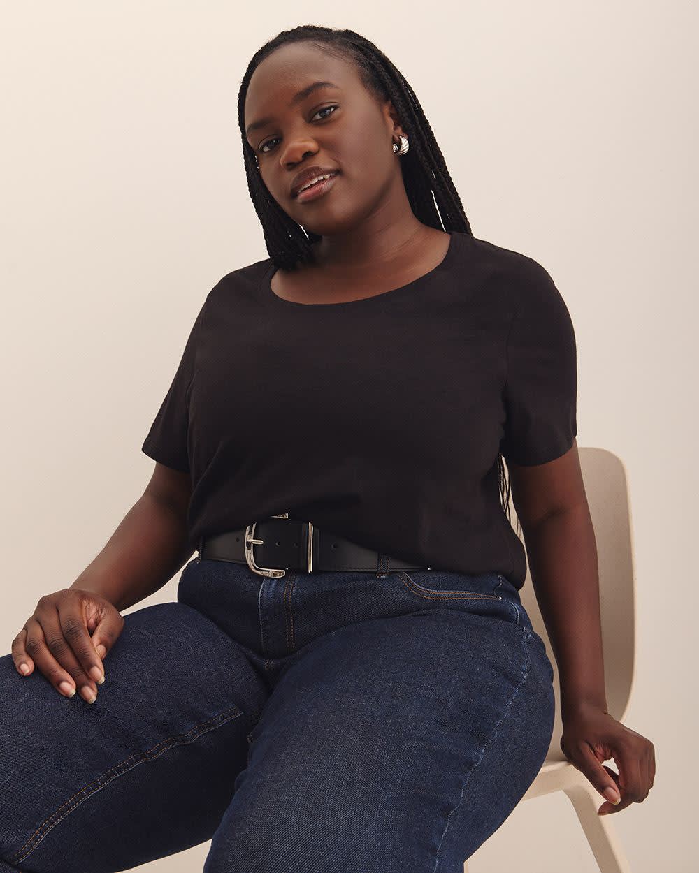 Curvy-Fit Crewneck Tee - PENN. Essentials