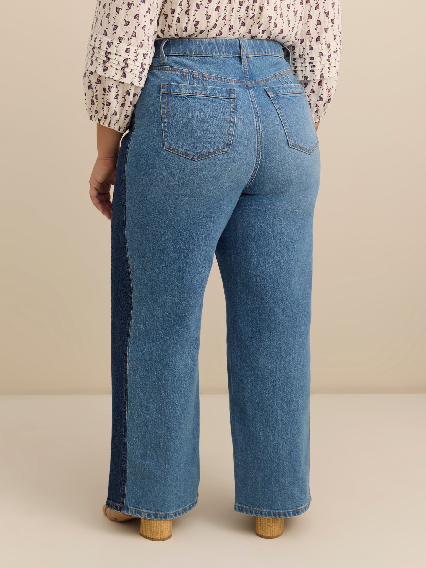 High-Rise Wide Leg Curvy Jeans with Side Panel - d/C Jeans