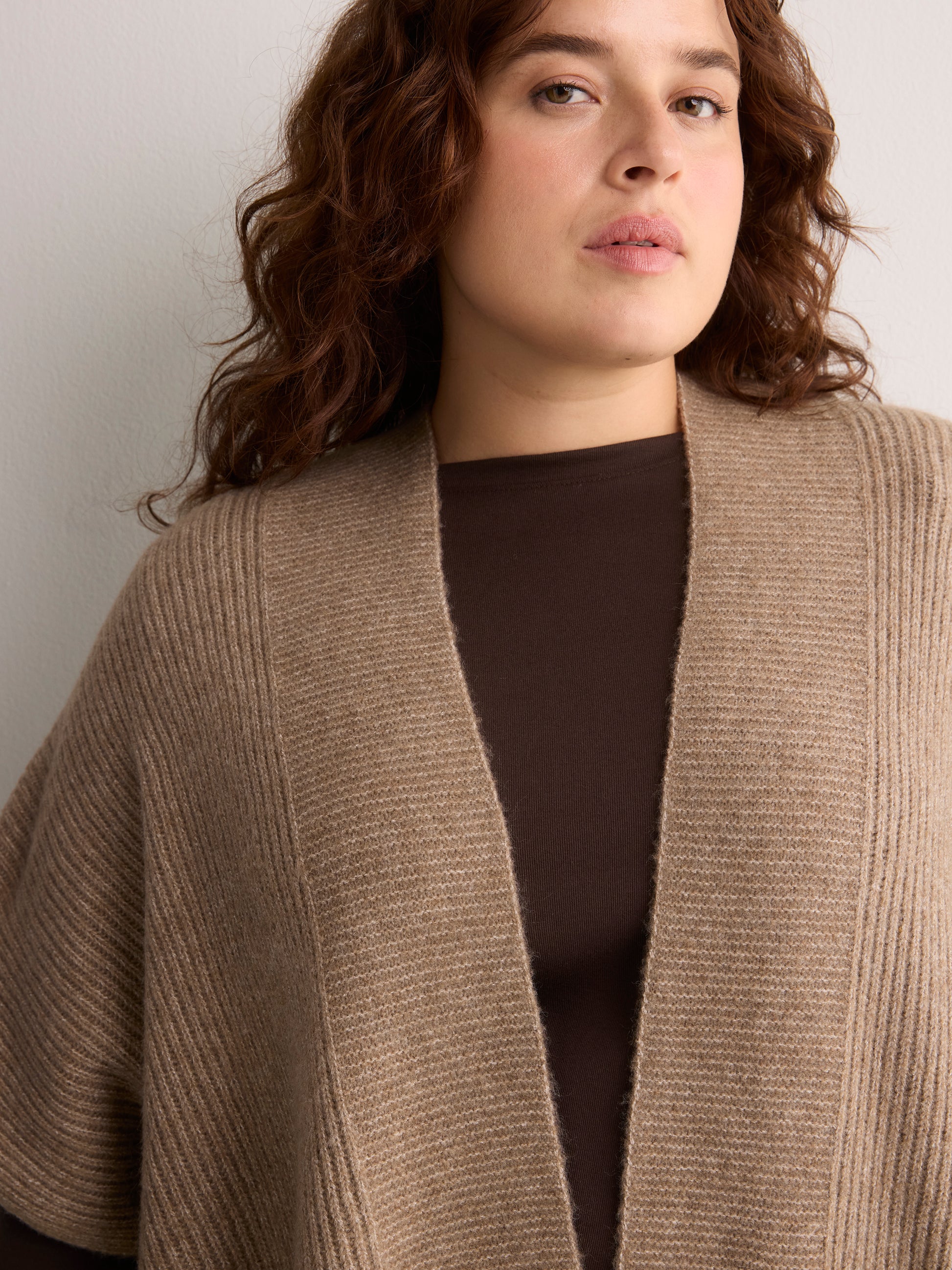 Ribbed Stitch Knit Cardigan Cape