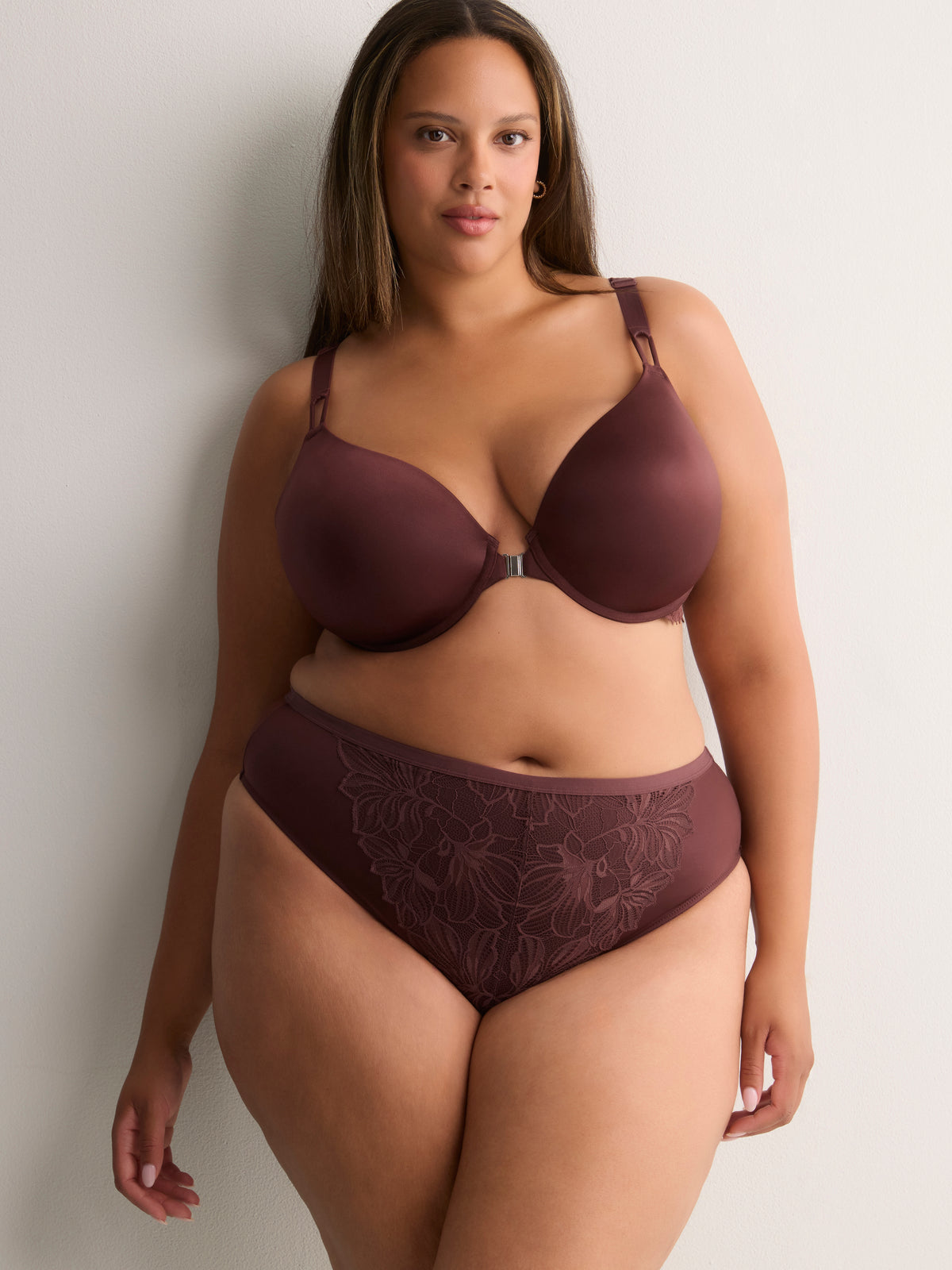 Brown Microfibre Thong with Lace - Déesse Collection