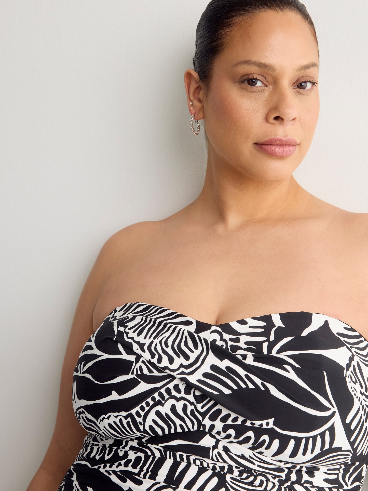 Black Foliage-Print Twisted Bandeau One-Piece Swimsuit