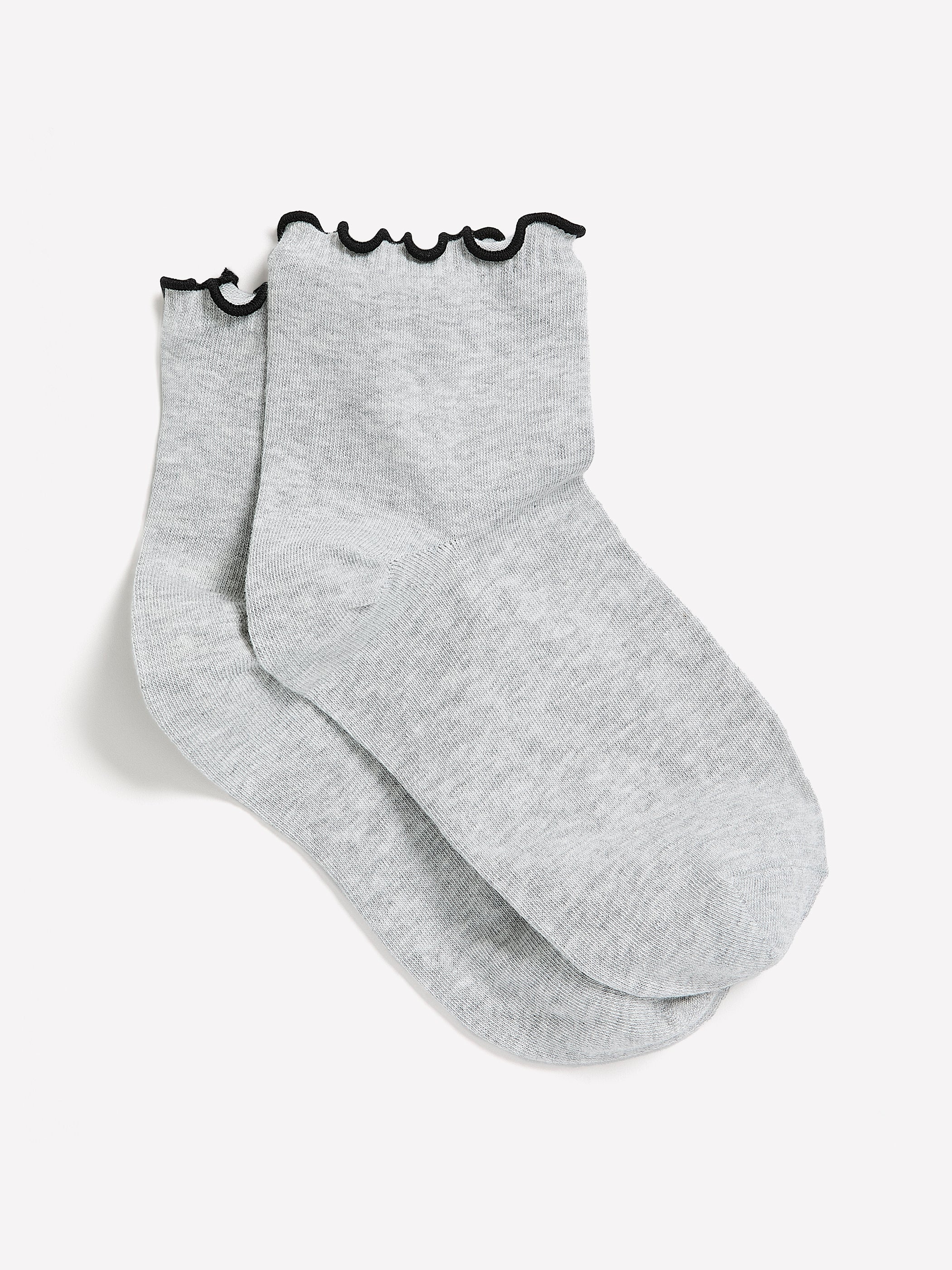 Ankle Socks with Contrasting Lettuce Edge