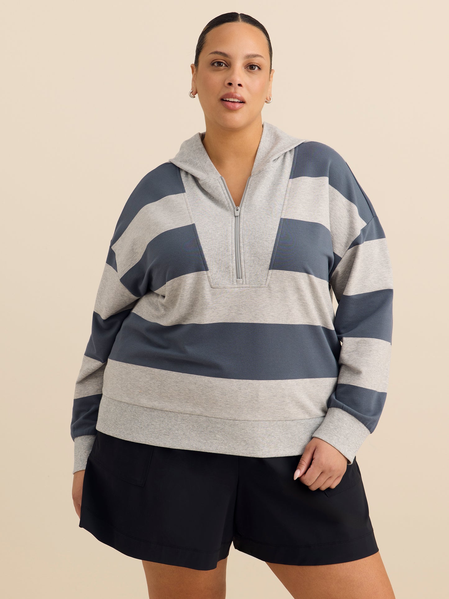 Long Pull-Over Sweatshirt with Hood - Active Zone