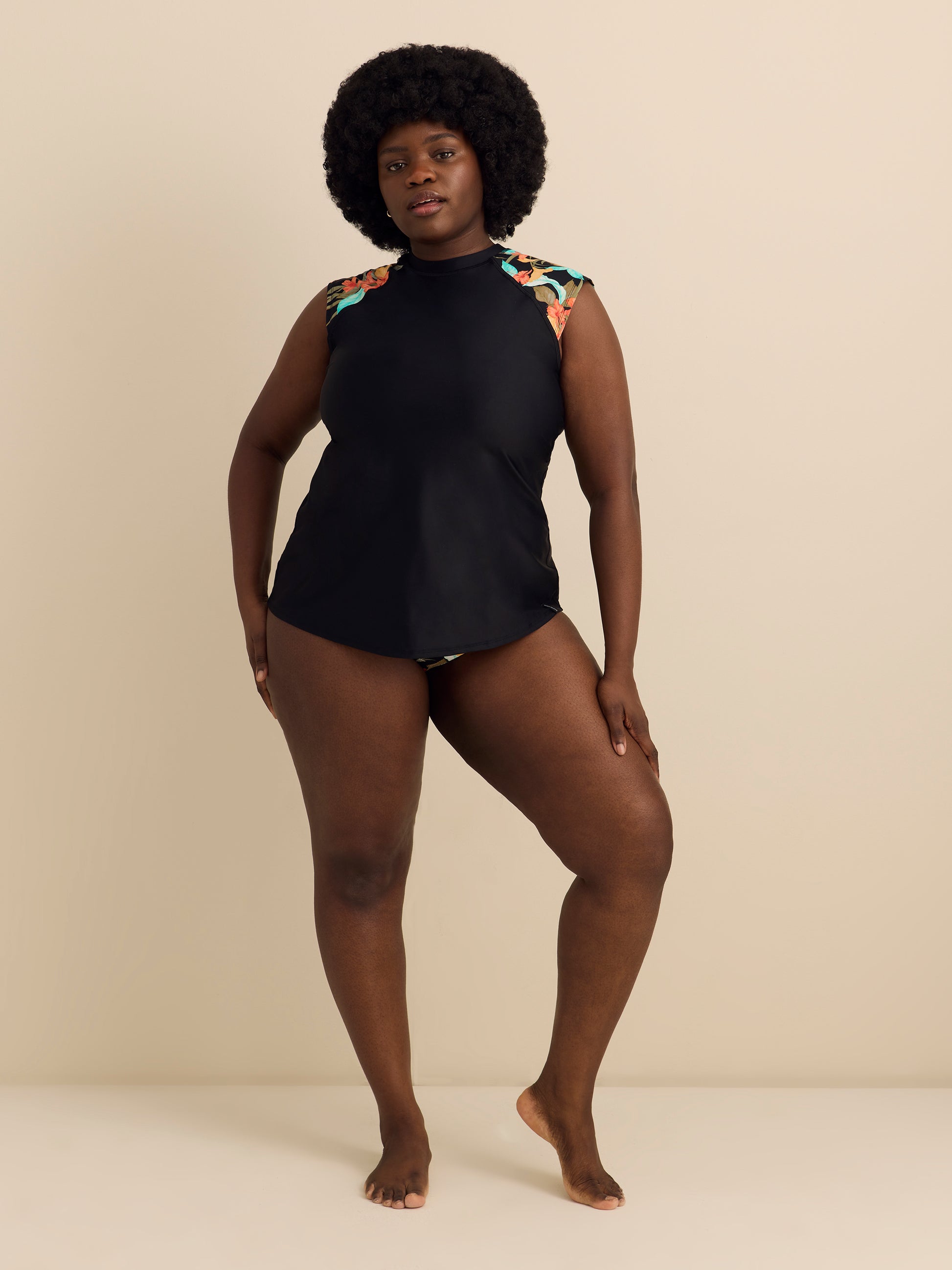 Black Tropical Cap-Sleeve Exhale Rashguard - Body Glove