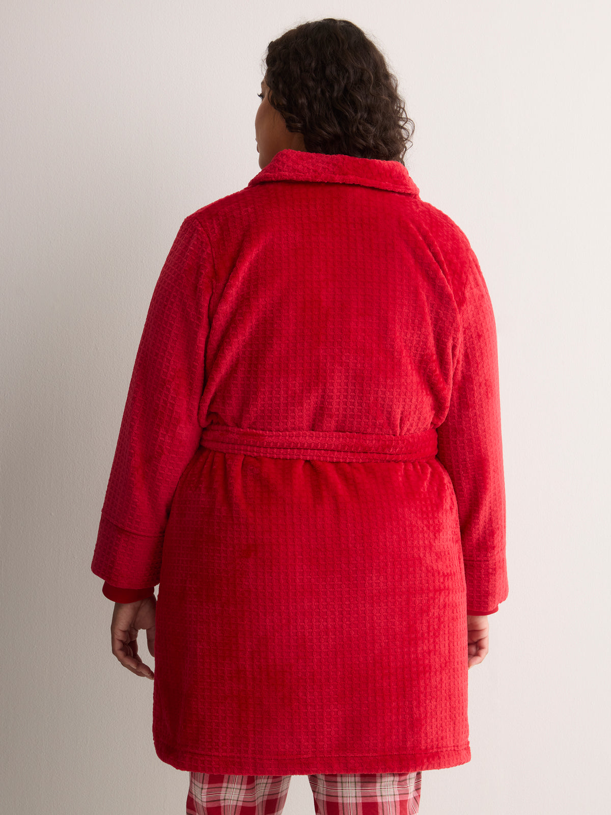 Belted Waffle Plush Robe - tiVOGLIO