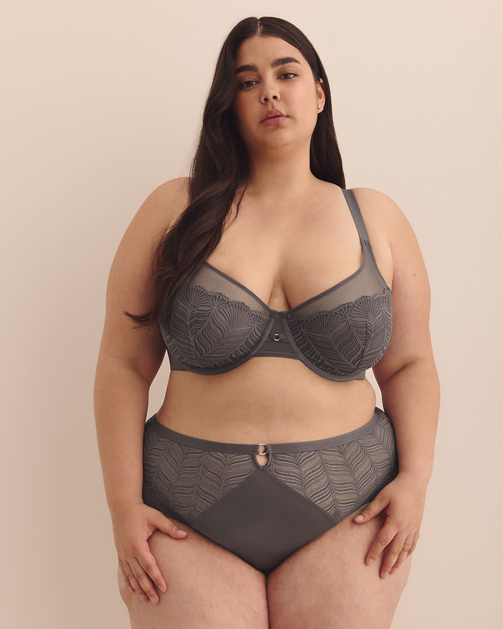 Unlined Underwire Bra with Mesh and Lace - Déesse Collection
