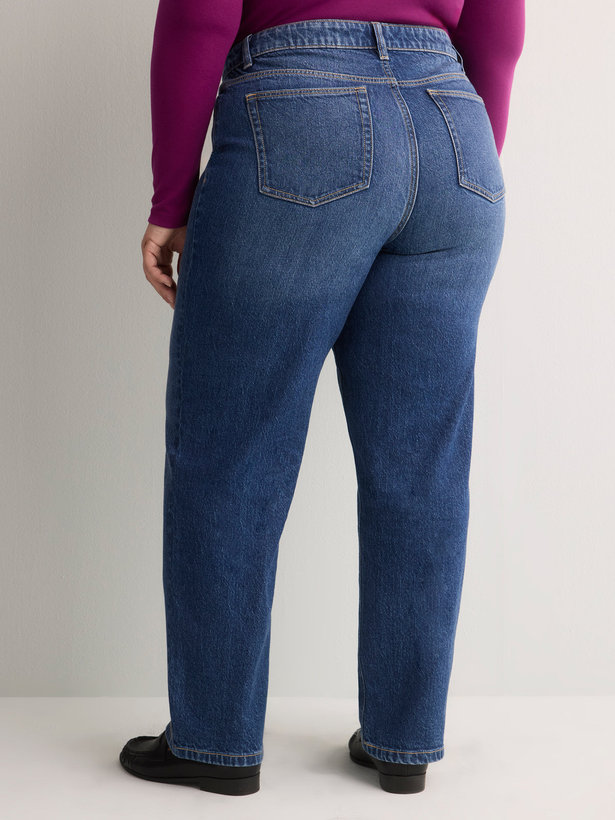 Straight-Leg Mid-Rise Classic Denim Pant - Addition Elle