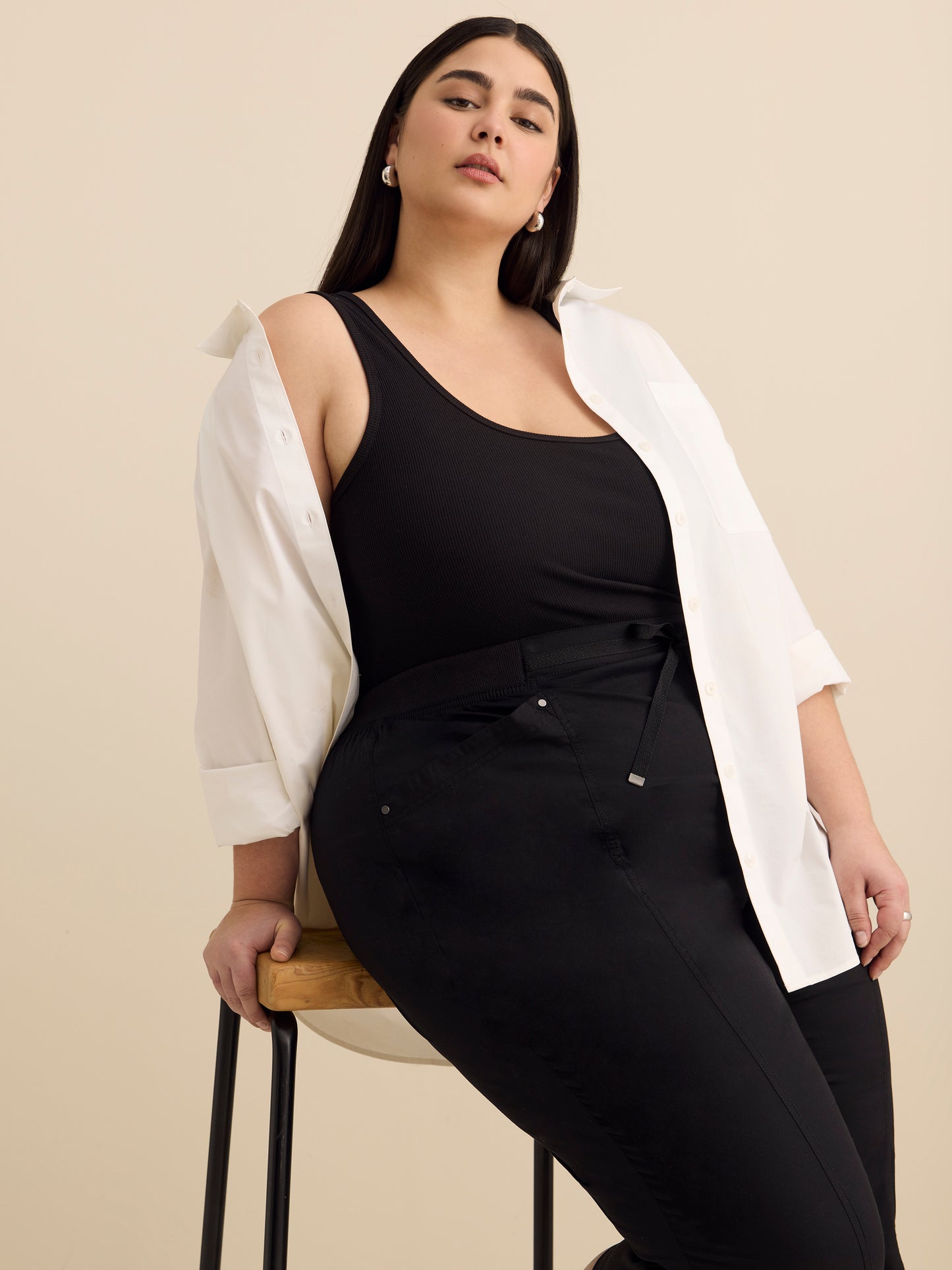 Capri uni avec taille ajustable