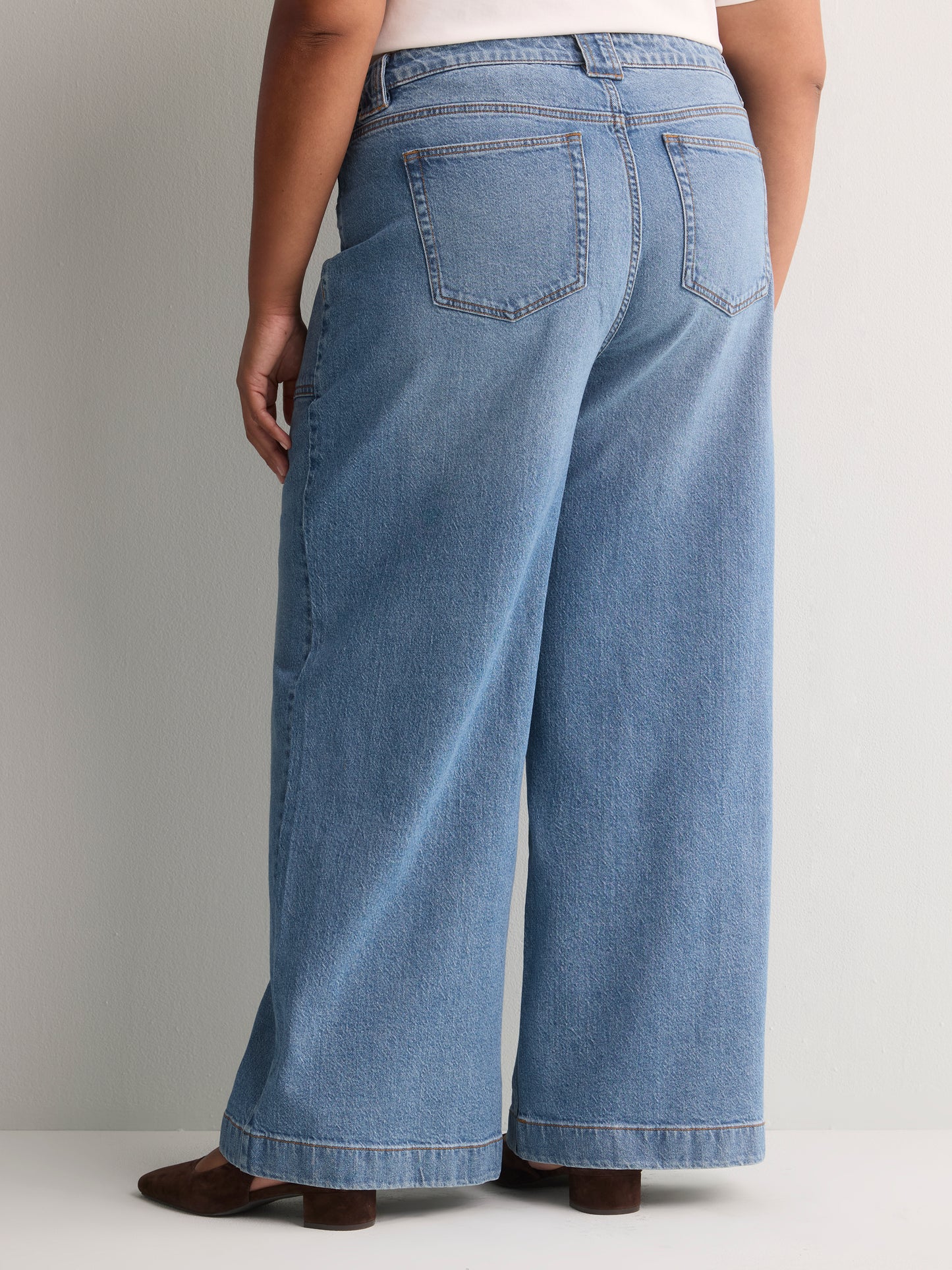 Wide-Leg High-Rise Classic Denim Pant - d/C Jeans