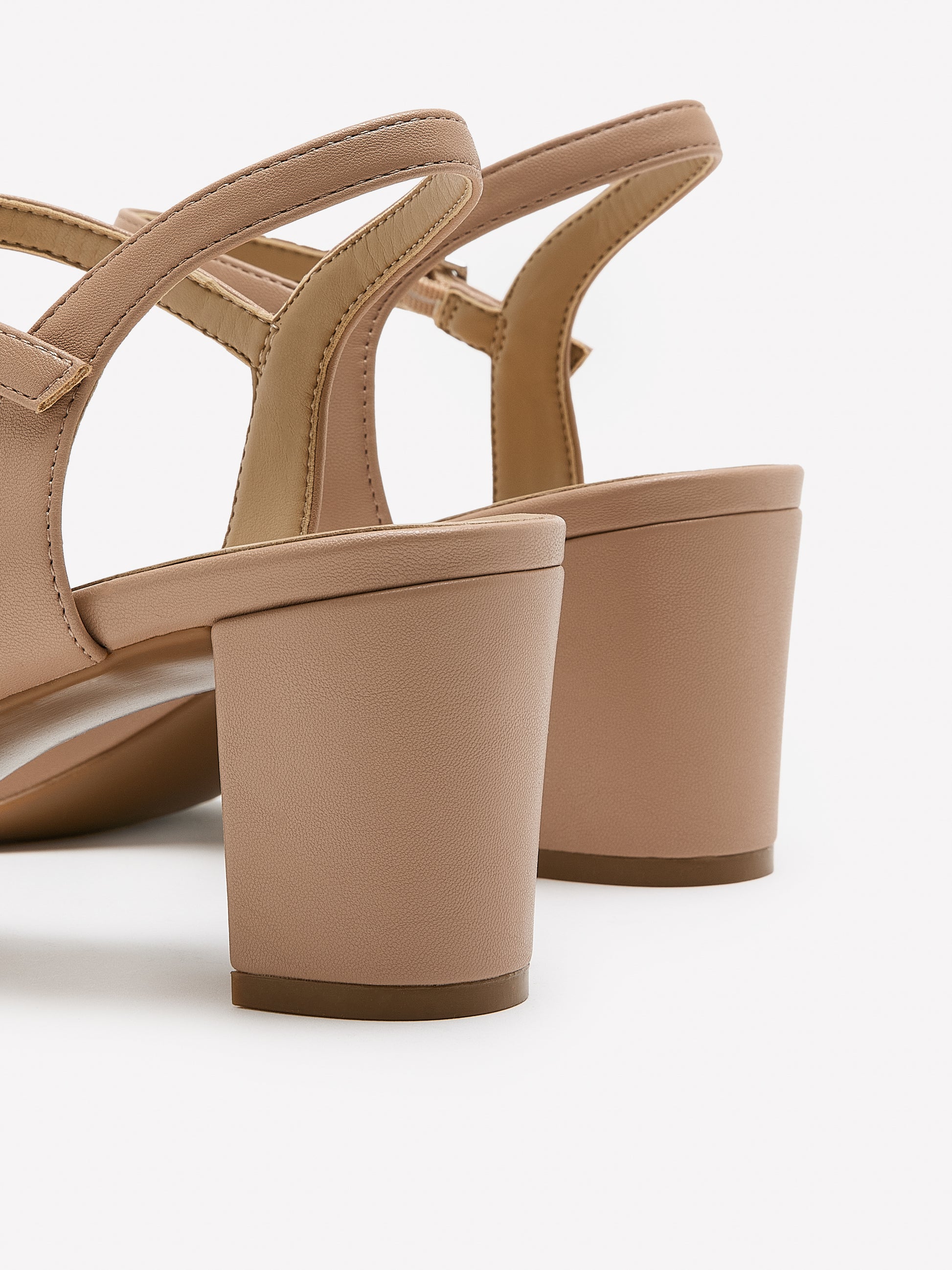 Wide Width, Bristol Sandal with Adjustable Buckle & Block Heel - Naturalizer