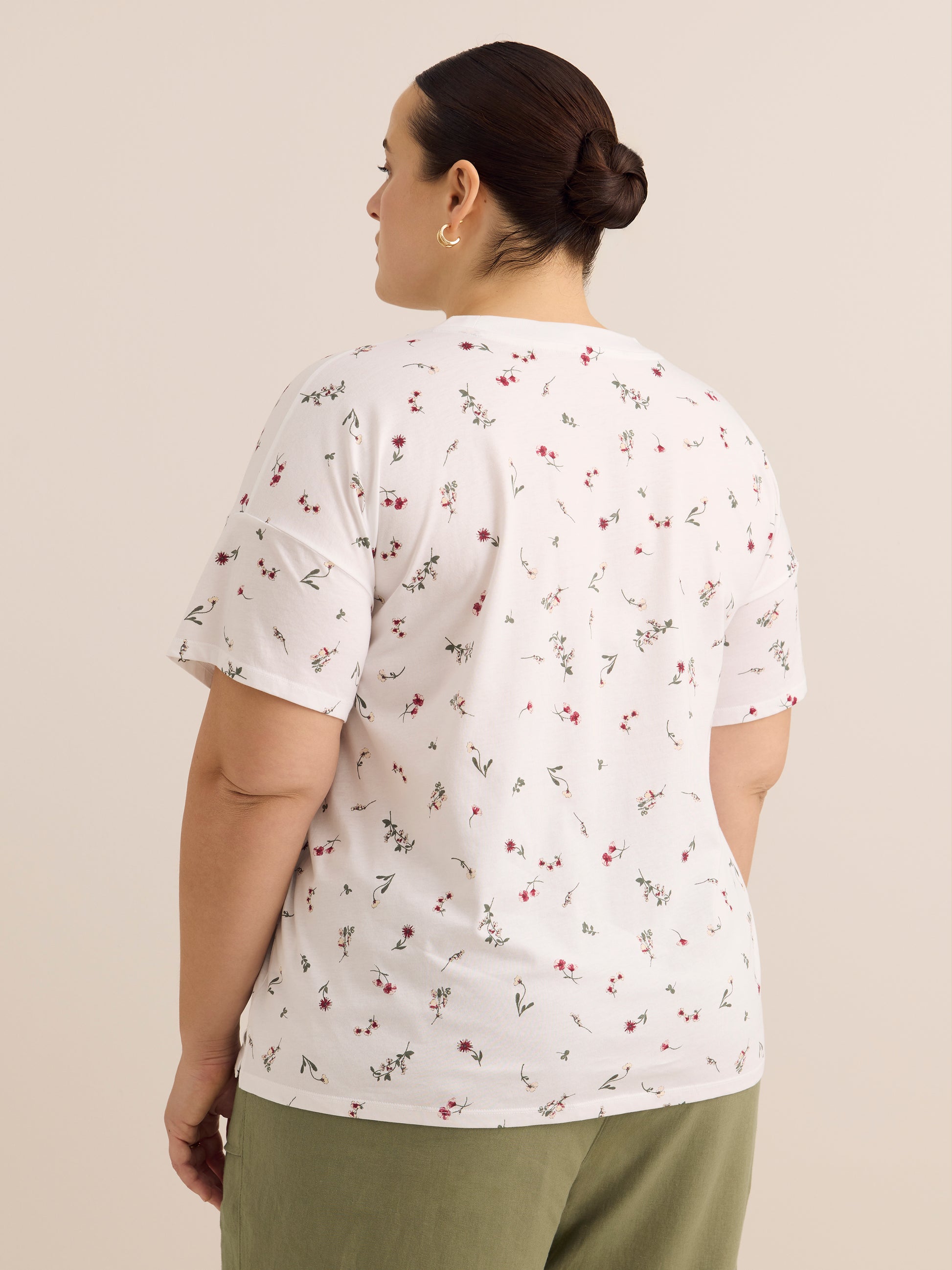 Boxy-Fit Printed Short-Sleeve Crew-Neck T-Shirt