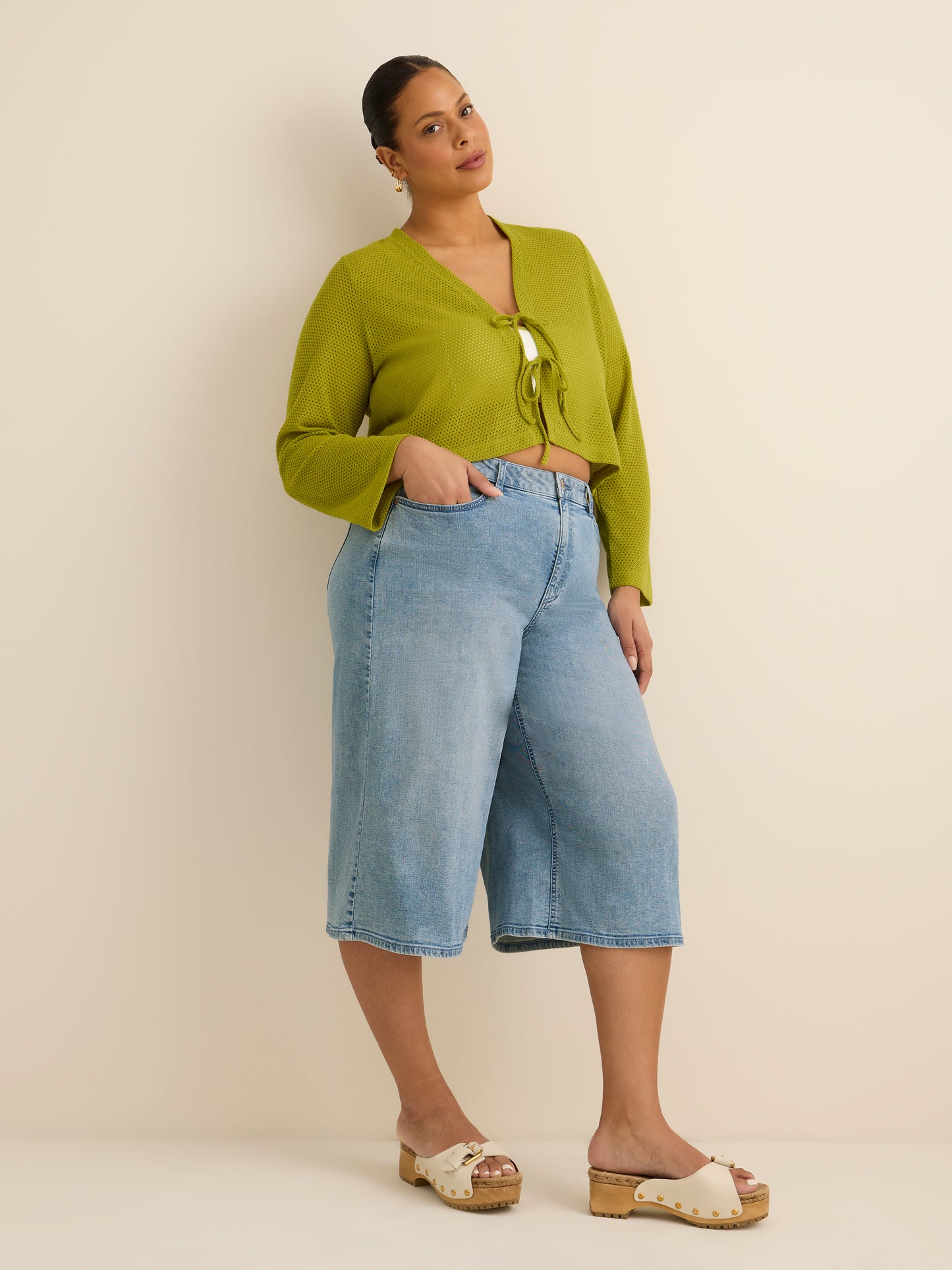 Jean culotte taille moyenne à jambe évasée, coupe galbée - d/C JEANS