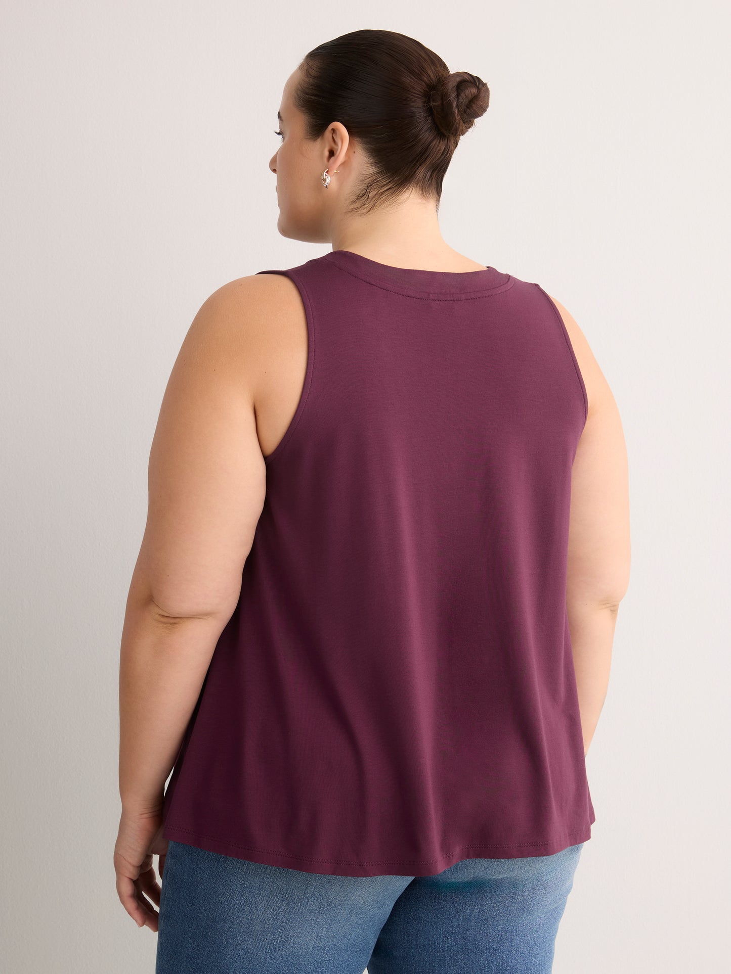 Sleeveless V-Neck Swing Top