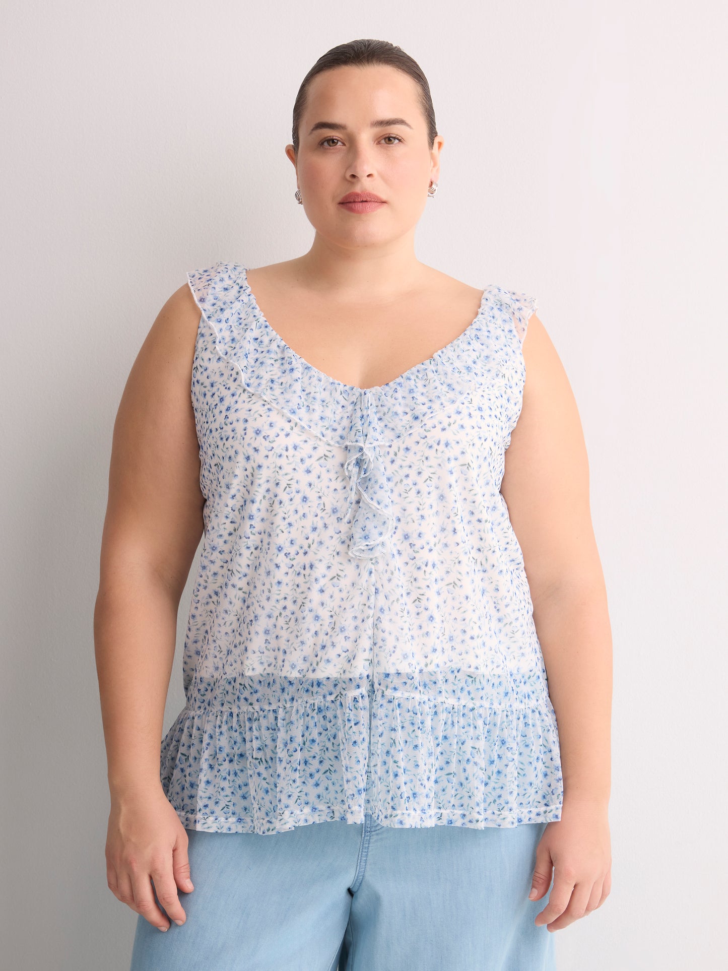 White Floral Ruffled Mesh Sleeveless Swing Blouse