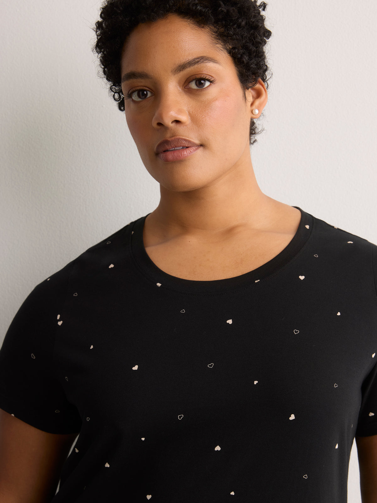Black Heart-Print Long Short-Sleeve Sleepshirt - tiVOGLIO