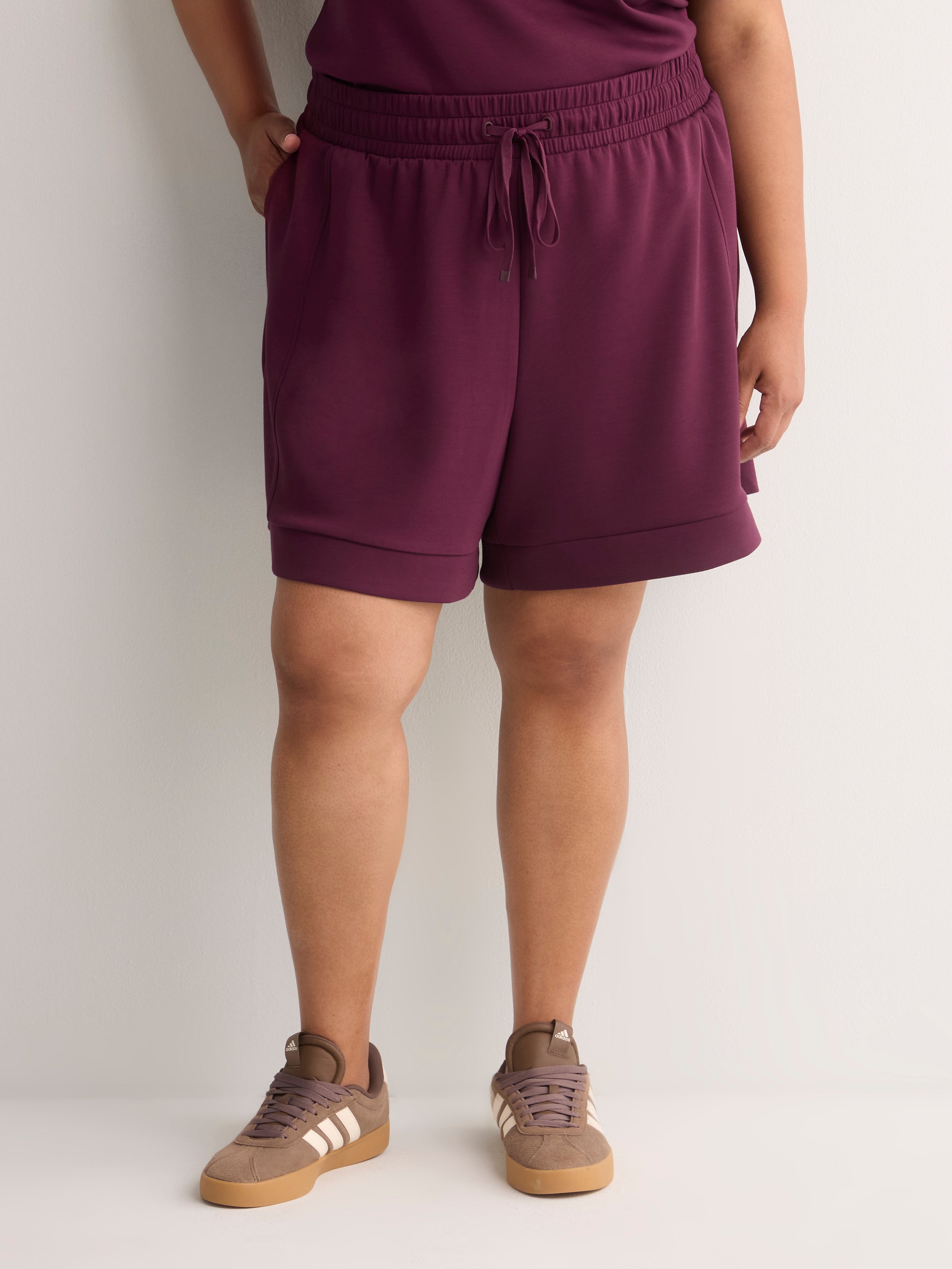 Responsible, Lightweight Scuba Knit Bermuda Short - Active Zone
