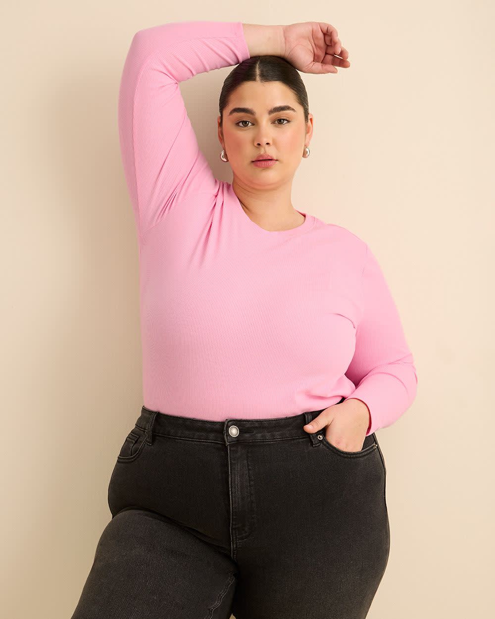 Boyfriend-Fit Ribbed Knit Tee - PENN. Essentials