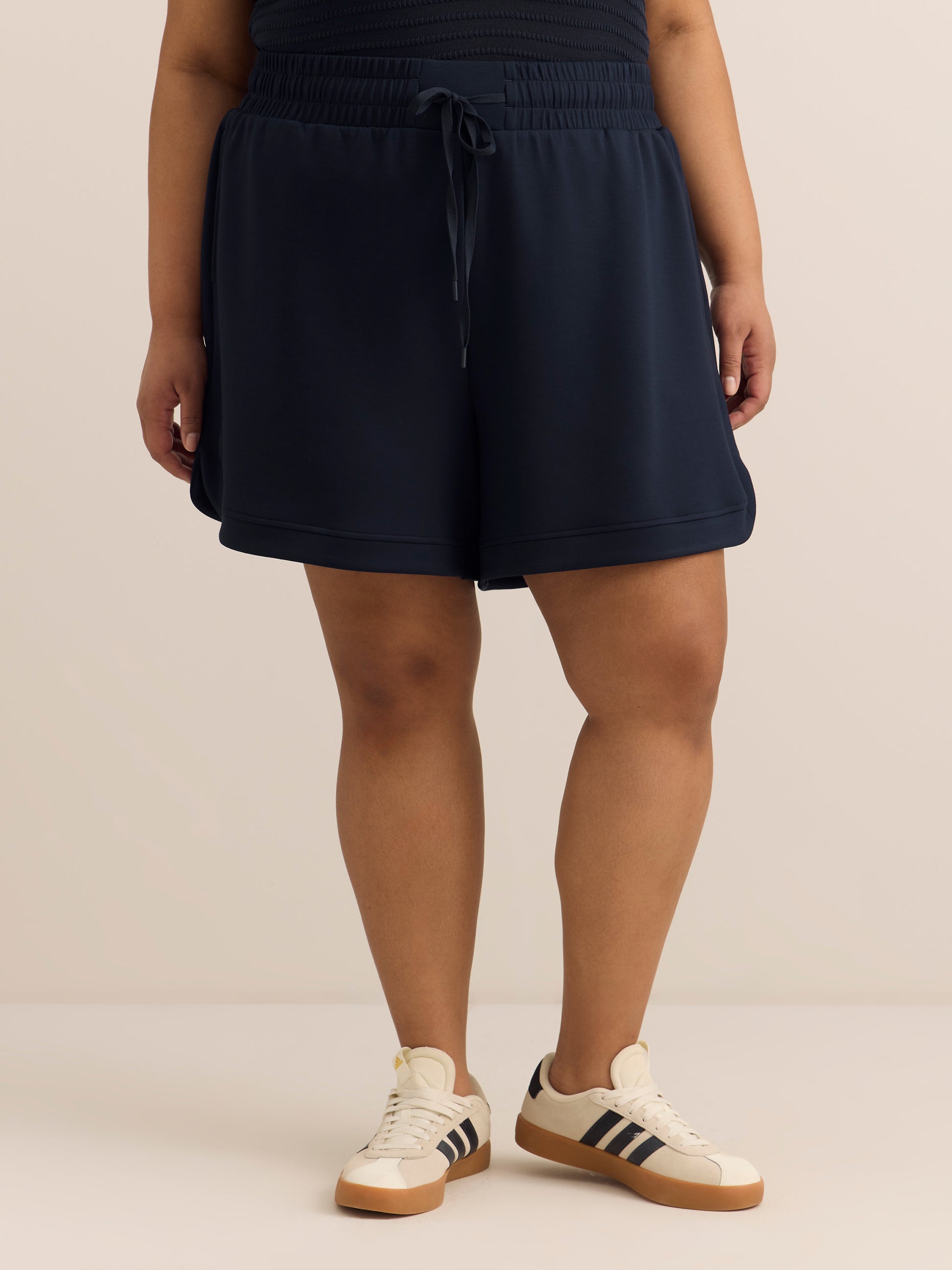 Responsible, Lightweight Tulip-Hem Bermuda Short - Active Zone