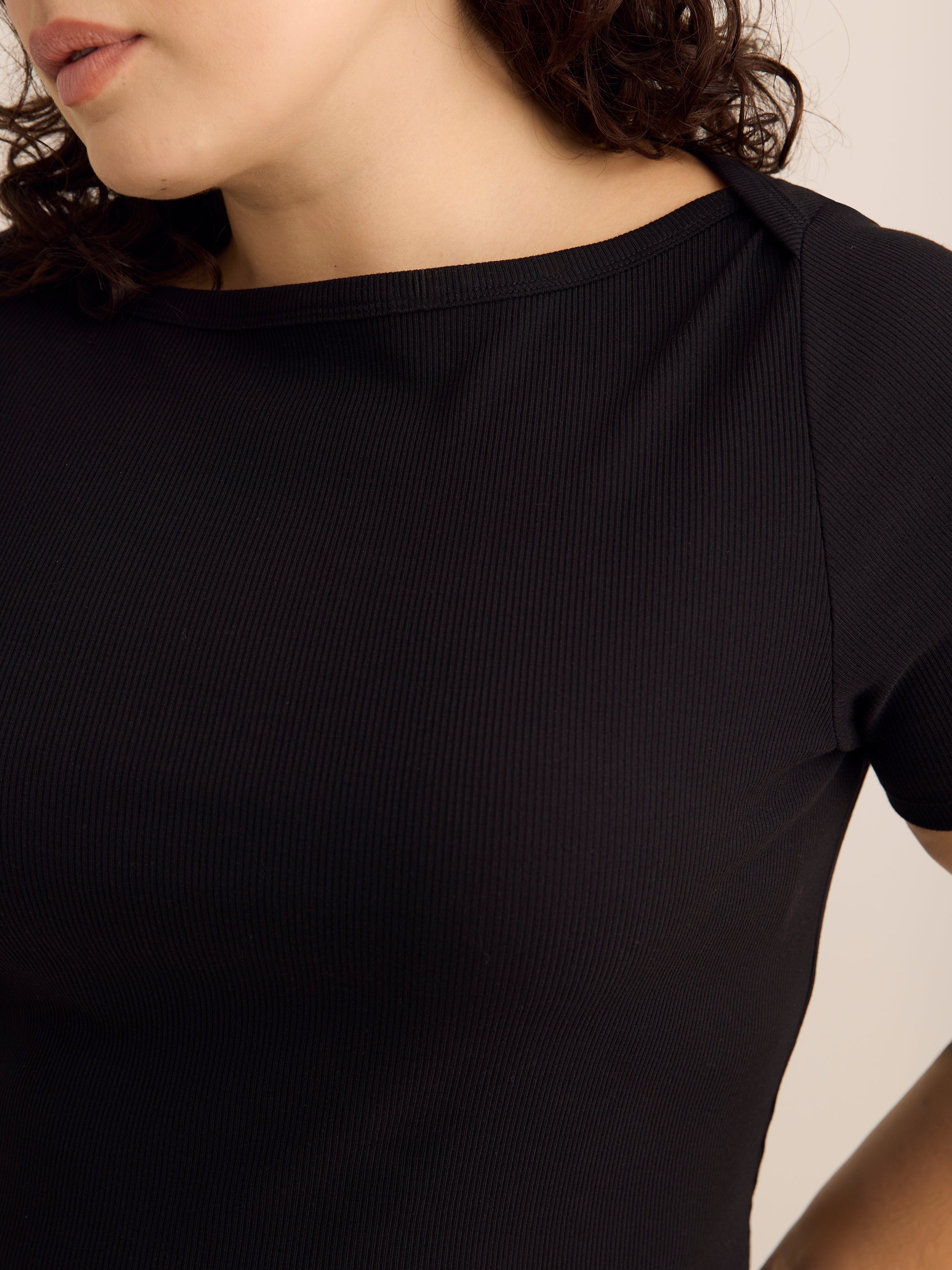 Black Rib Boat-Neck Baby Tee