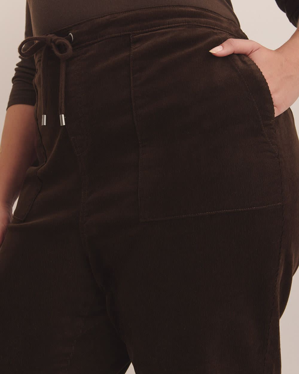 Pantalon de jogging en velours côtelé à  jambe fuselée