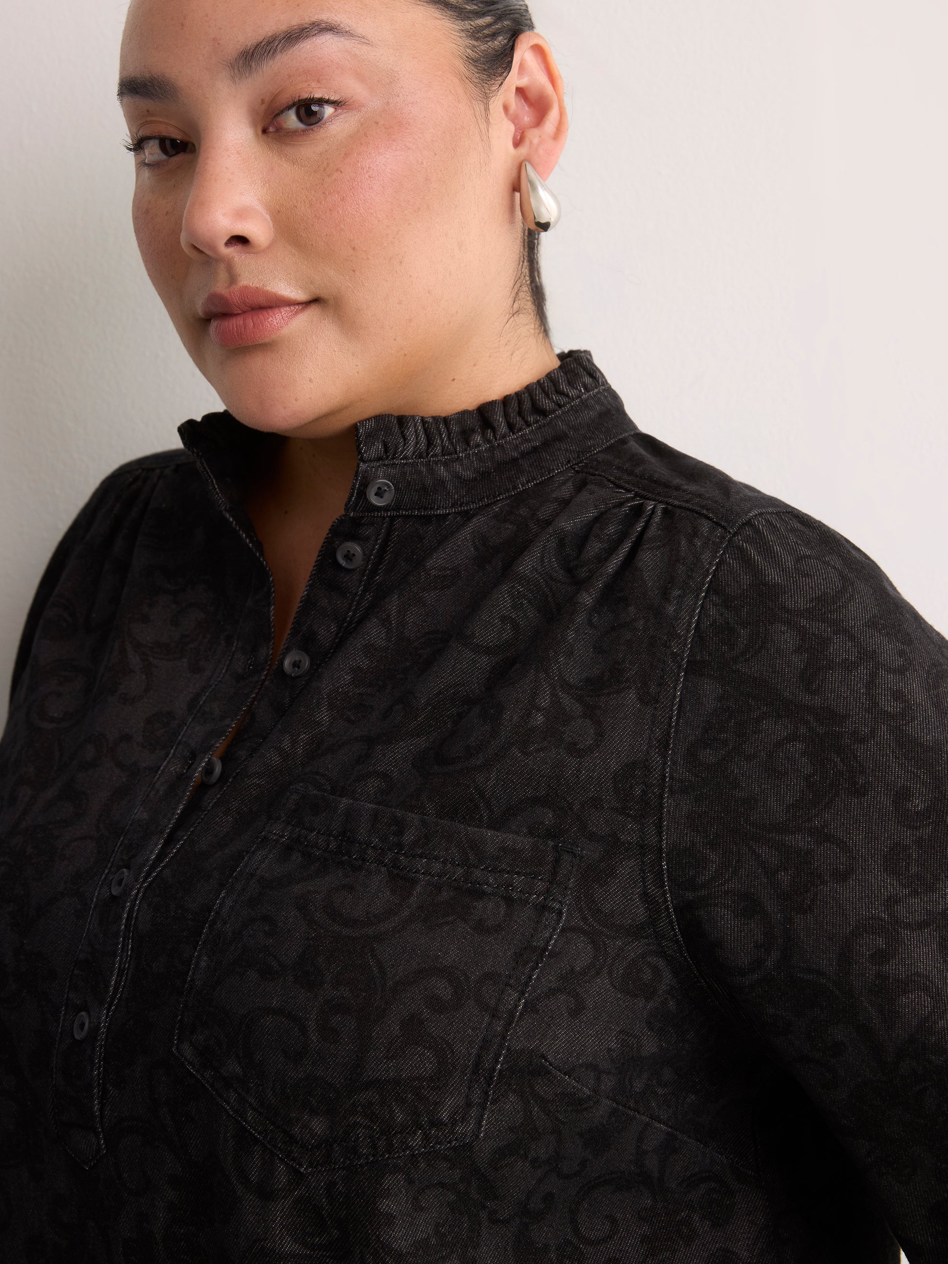 Black A-Line Long-Sleeve Denim Dress with Ruffled Collar