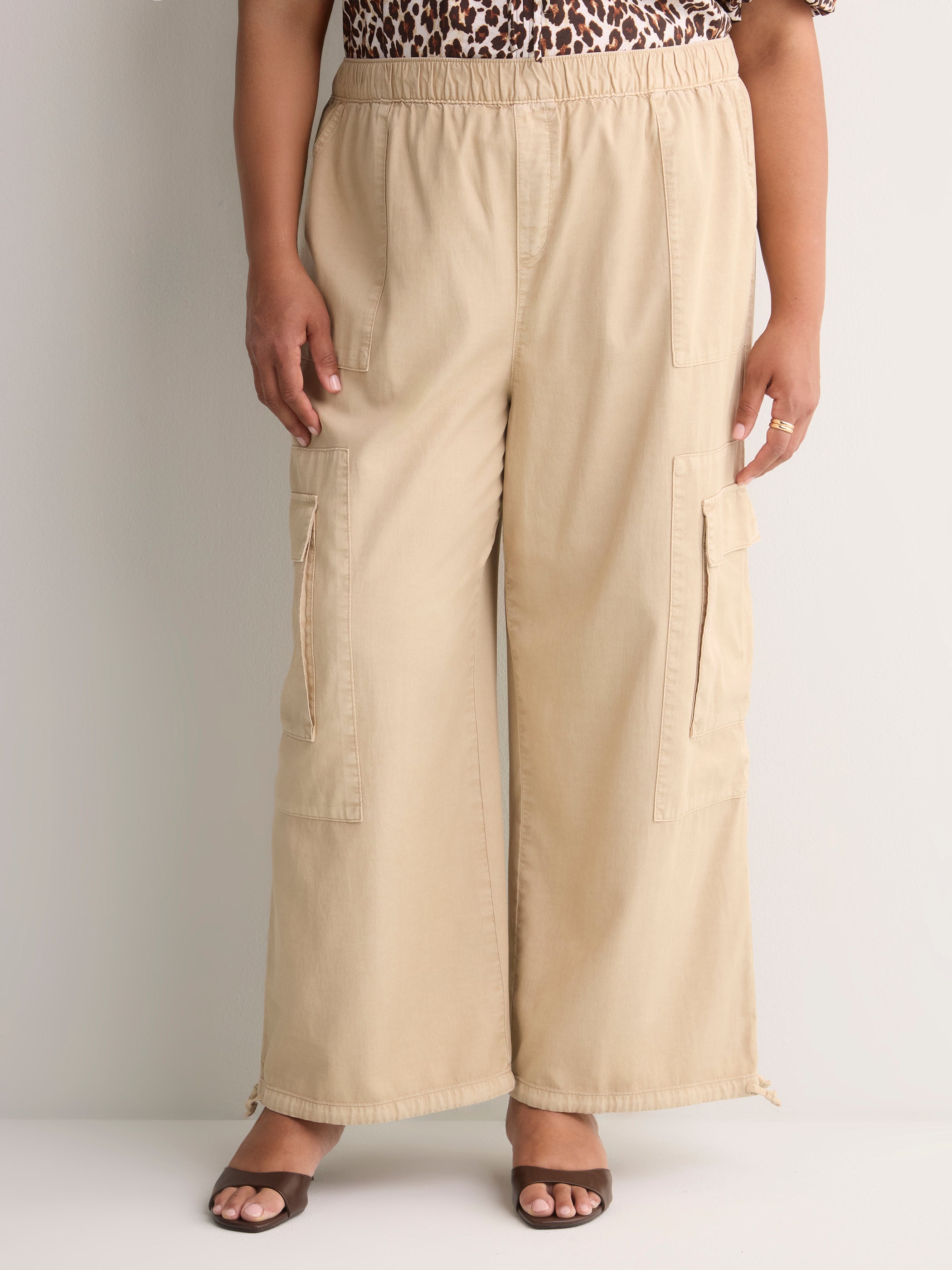 Woven Cargo Jogger Pant