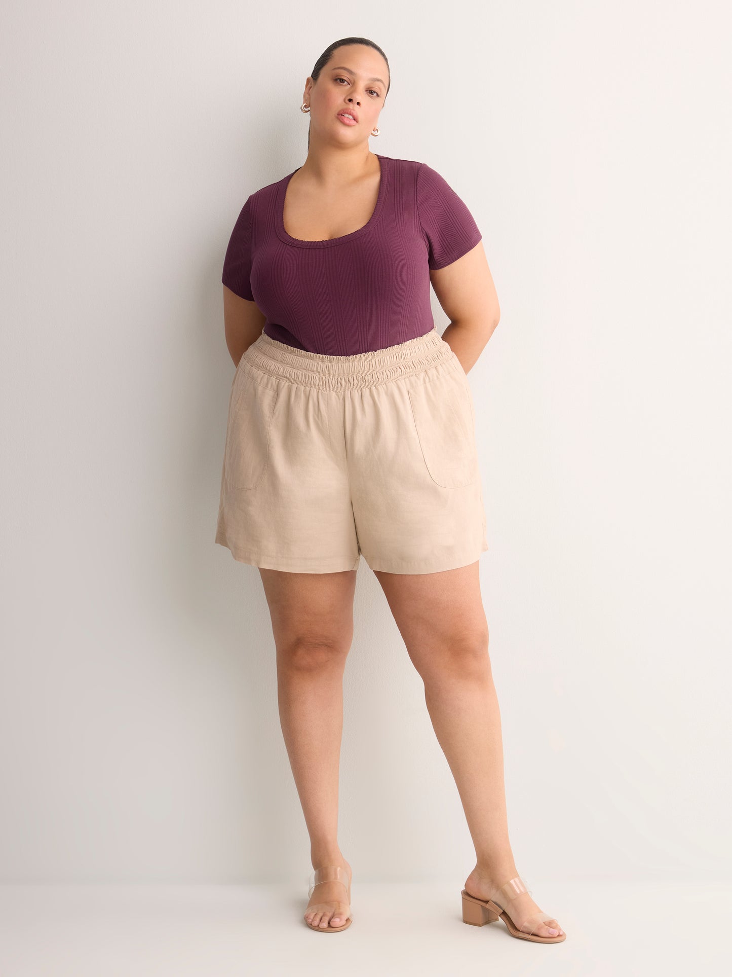 Ribbed Knit Fitted Short-Sleeve T-Shirt