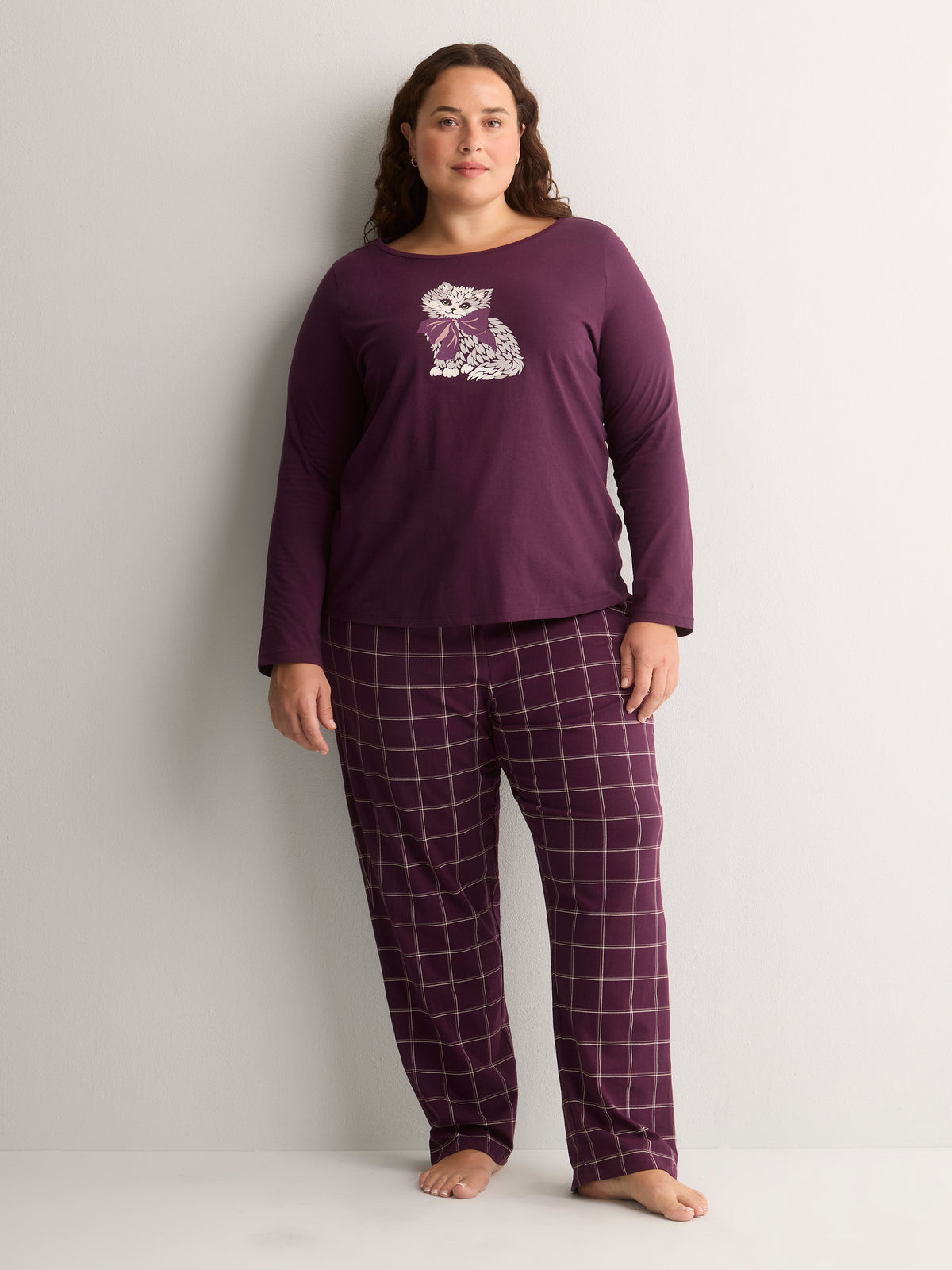 Purple Cat-Print Crew Top and Straight Pant Pyjama Set - tiVOGLIO