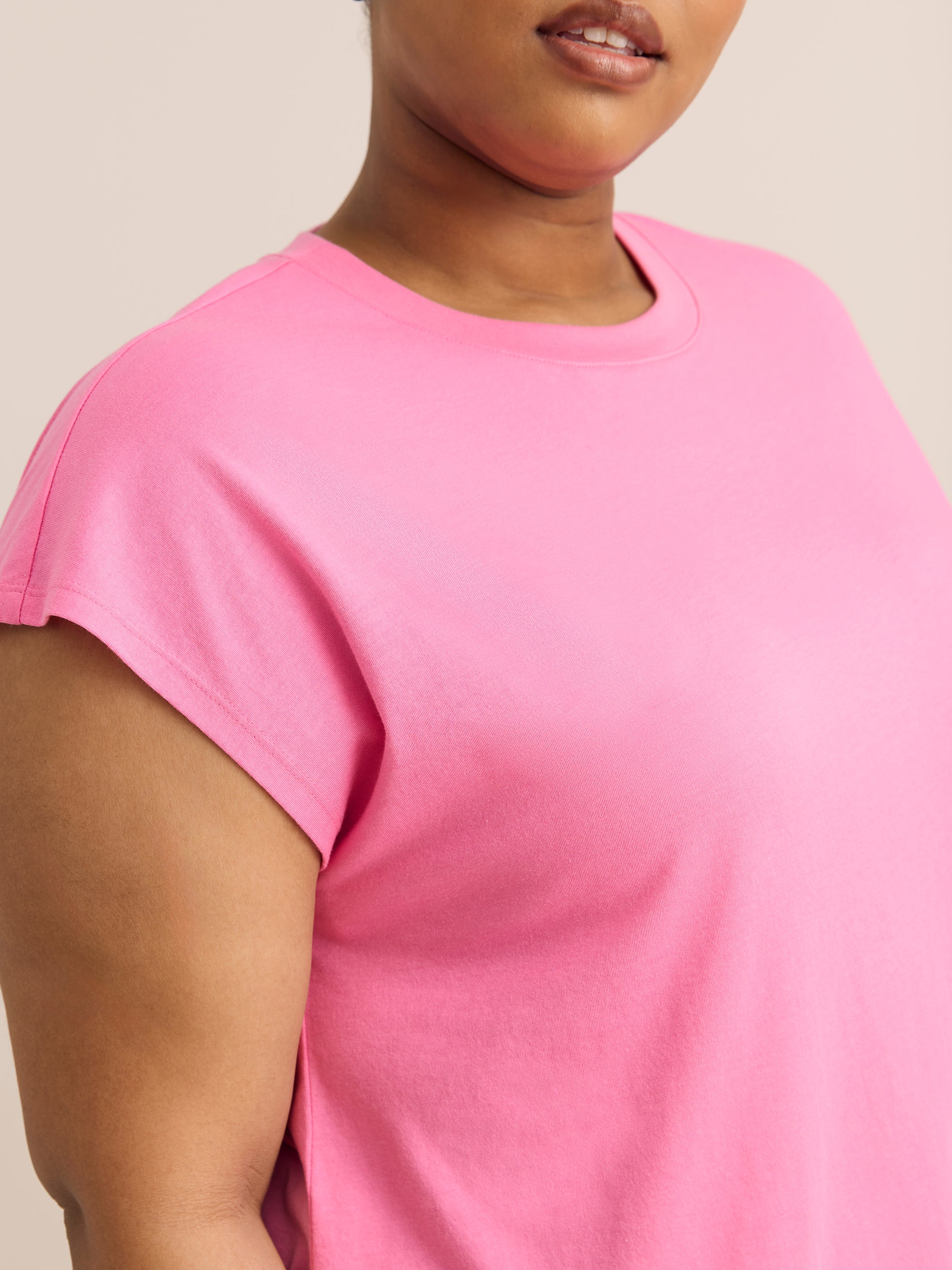 Straight-Fit Extended-Sleeve Crew-Neck Knit Top