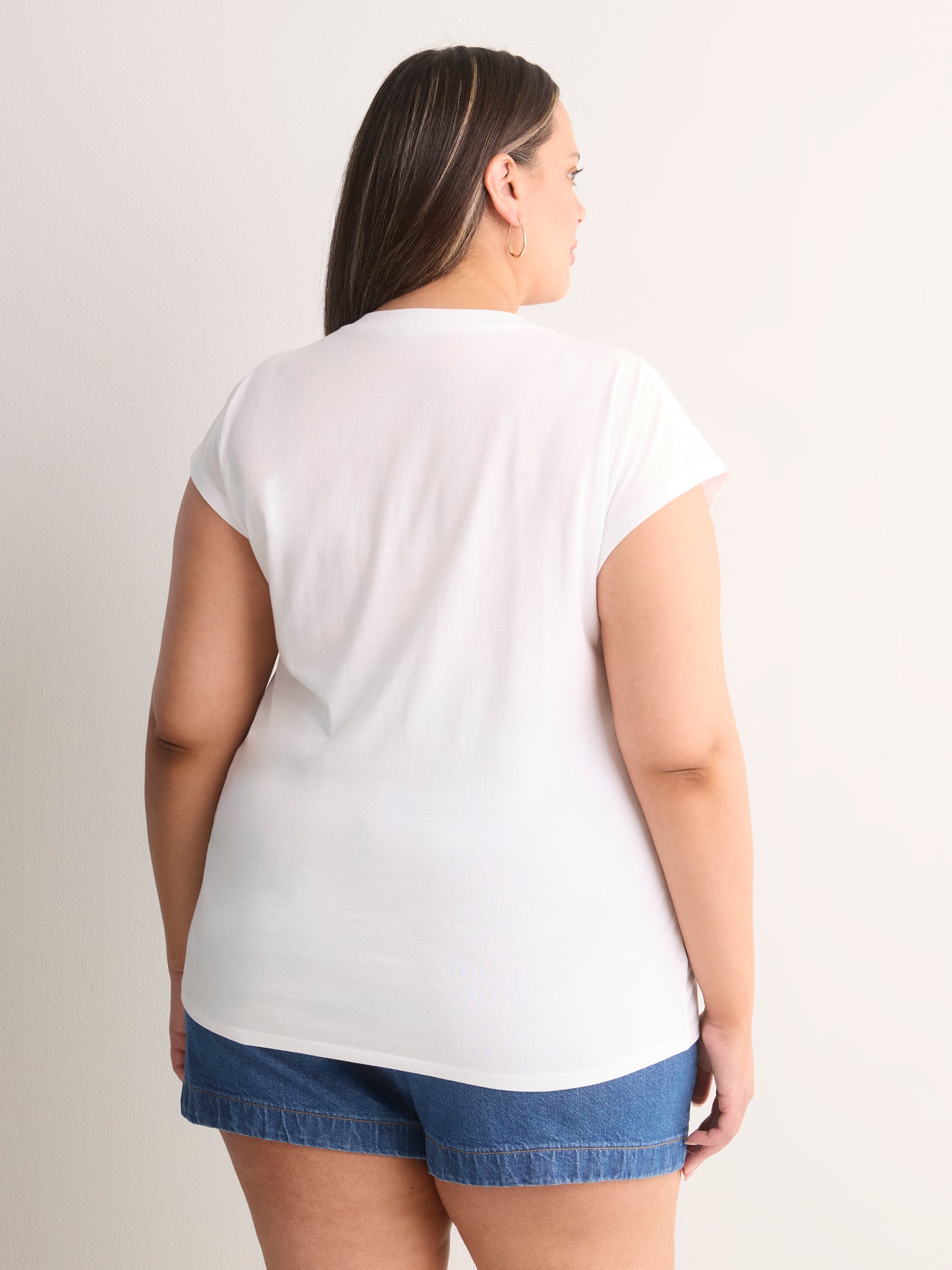 Straight-Fit Extended-Sleeve Crew-Neck Knit Top