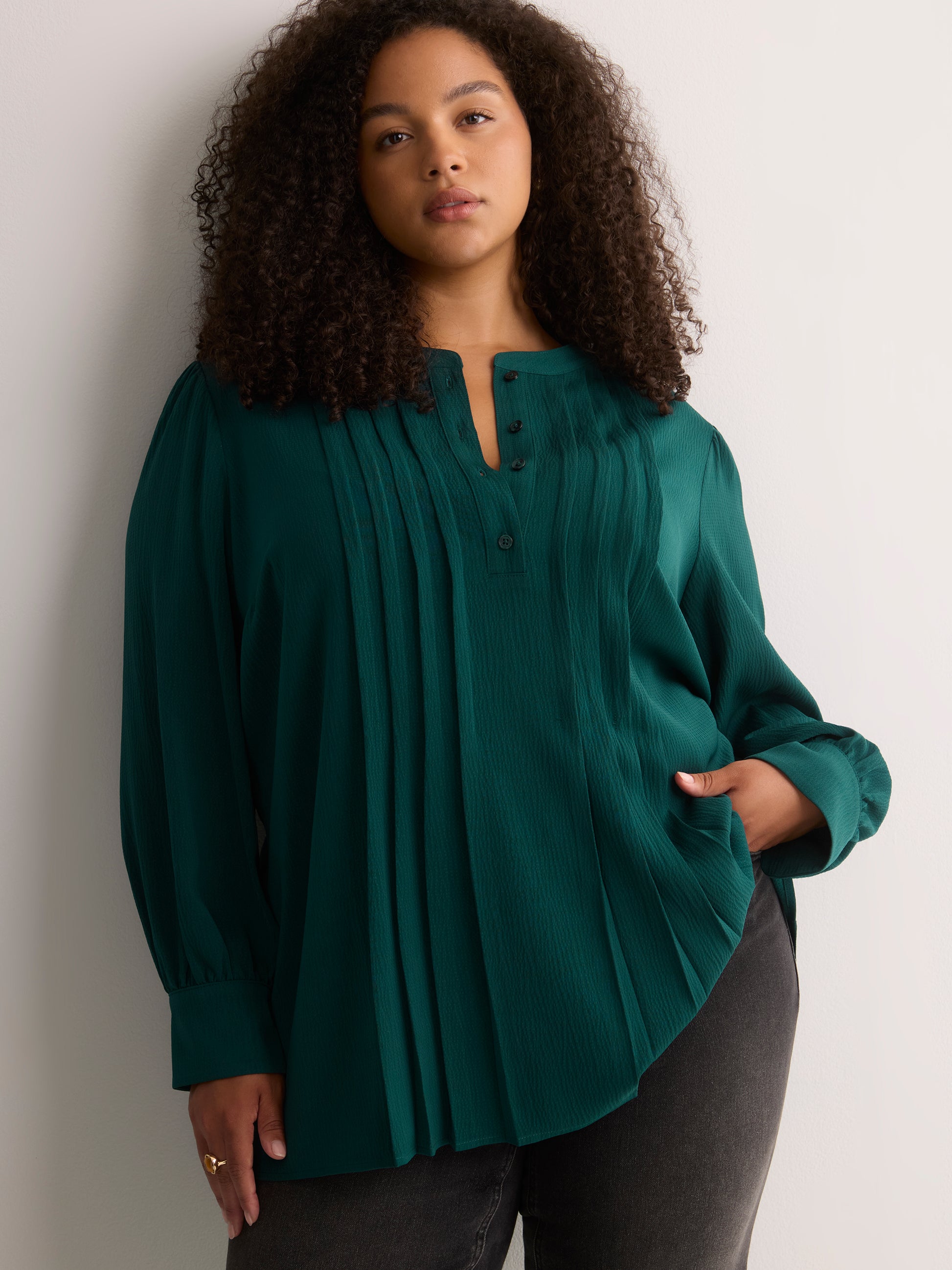 Pleated Buttoned-Down Slight Swing Blouse