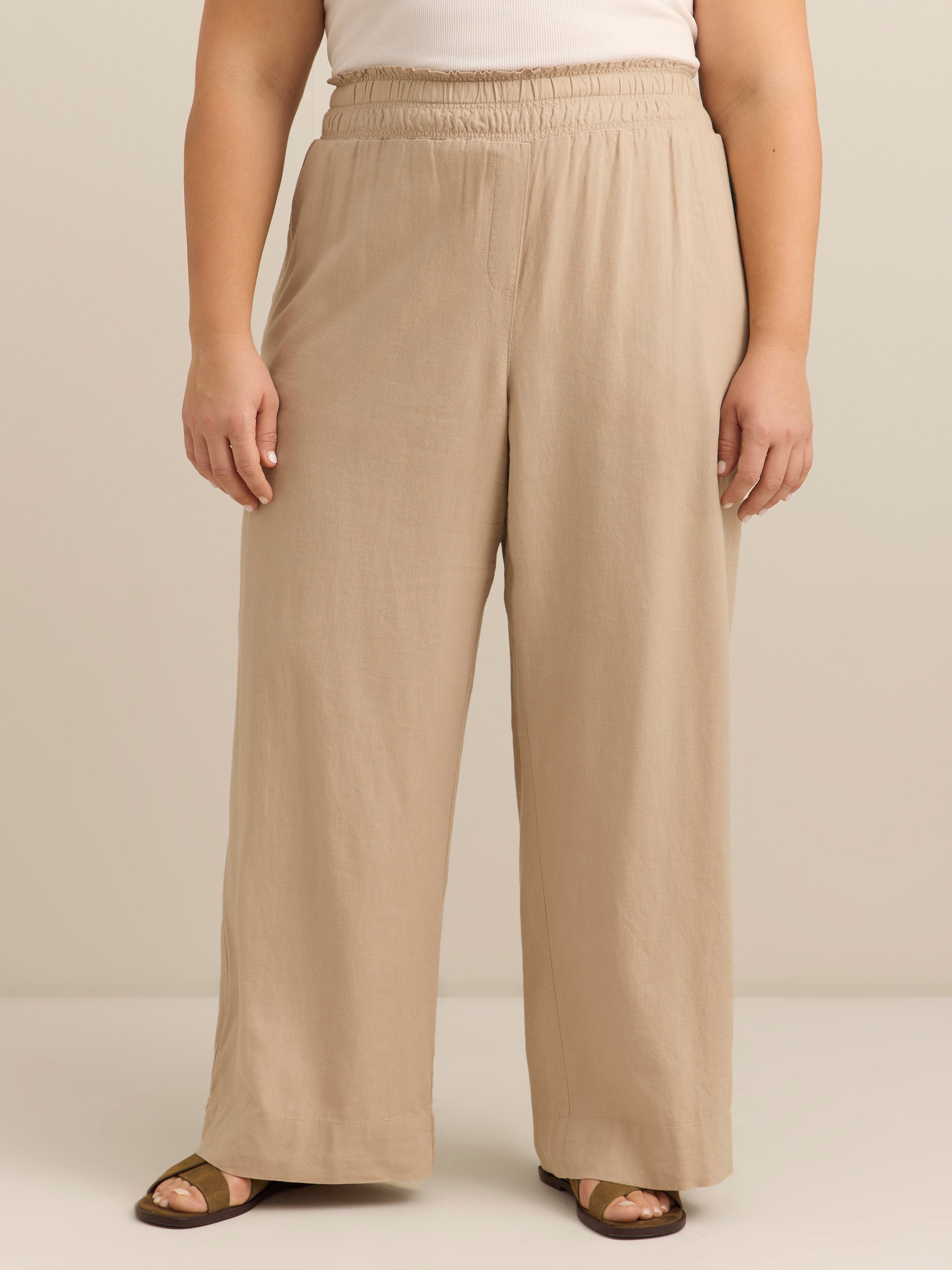 Pantalon en mélange de lin à jambe large