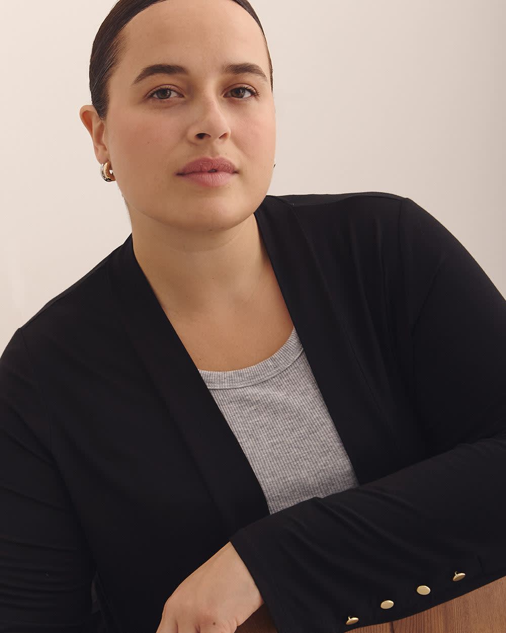 Cardigan noir ouvert à manches longues