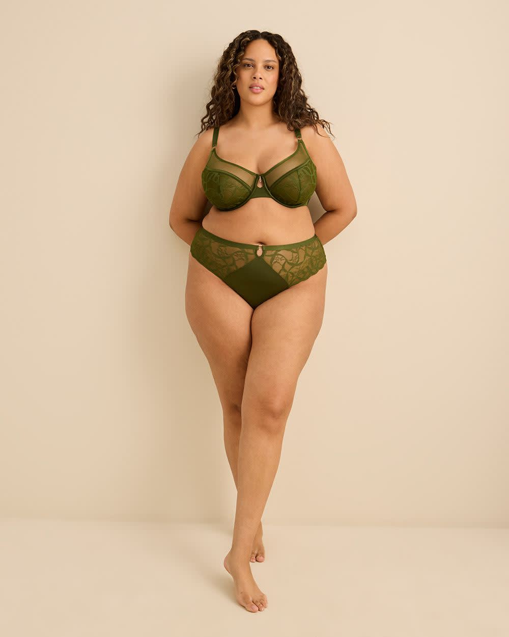 Green Underwire Unlined Plunge Bra with Lace - Déesse Collection