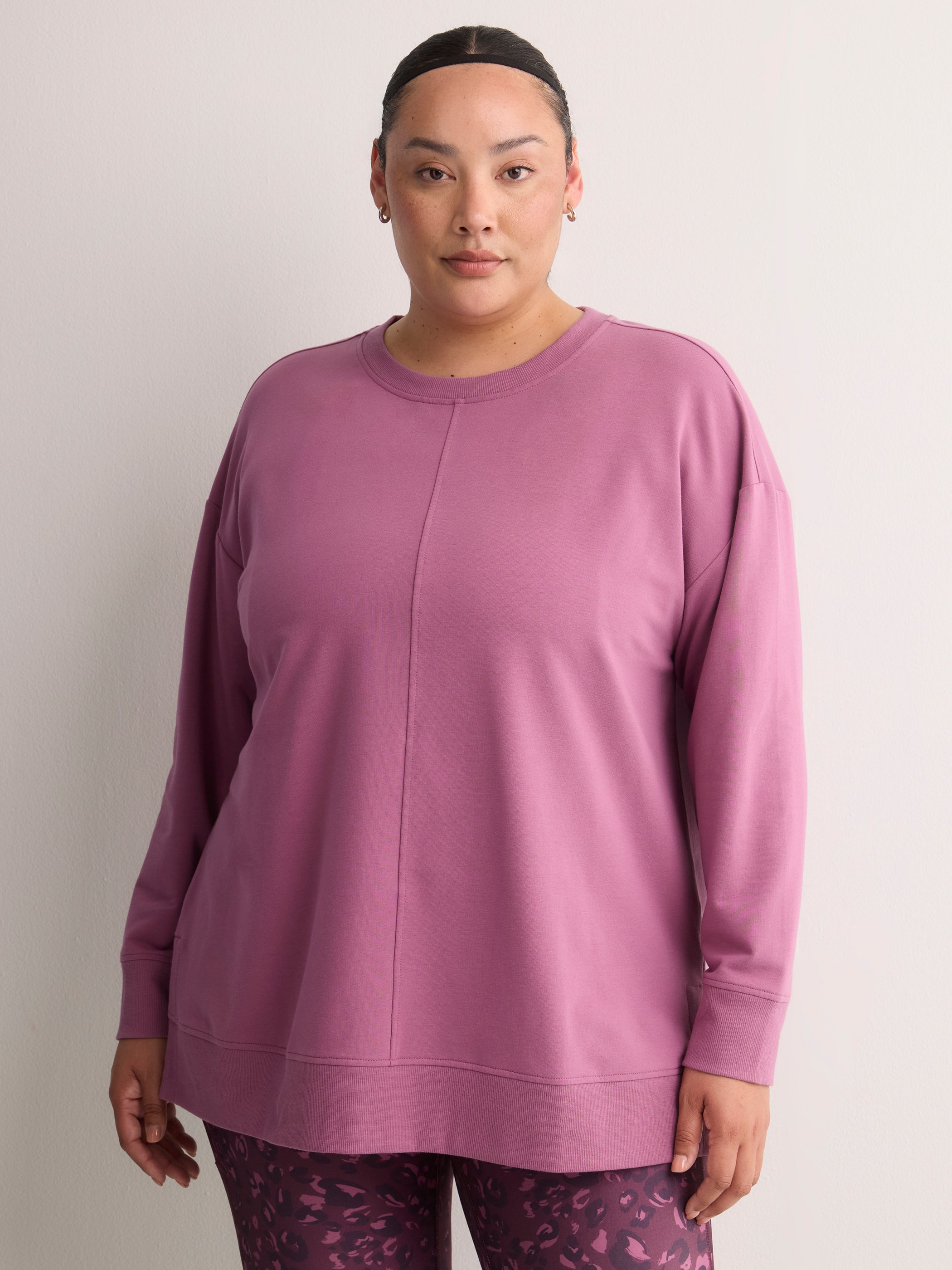 French Terry Long Sweatshirt with Fashion Cut - Active Zone