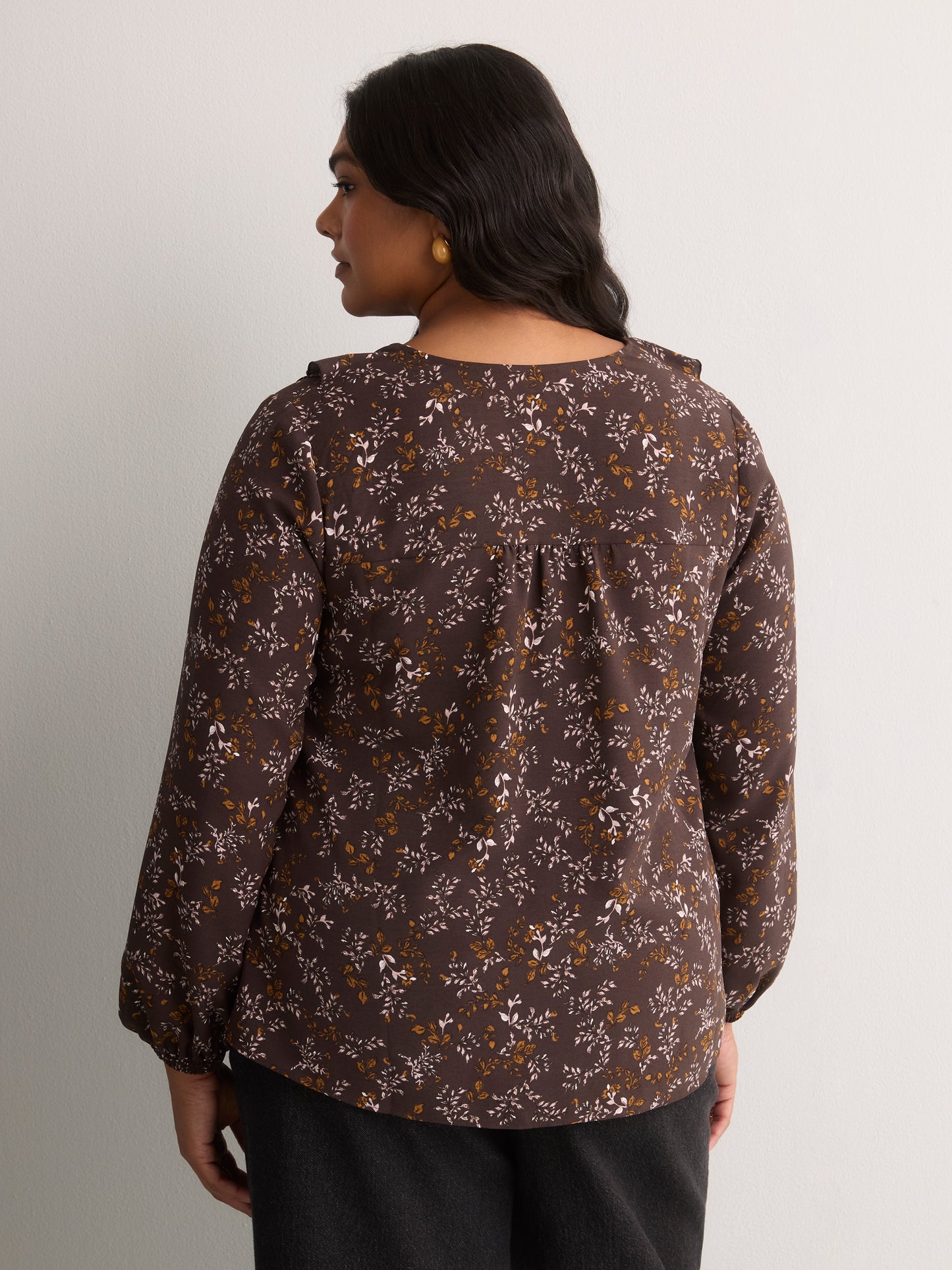 Brown Floral Ruffled V-Neck Pintuck Swing Blouse