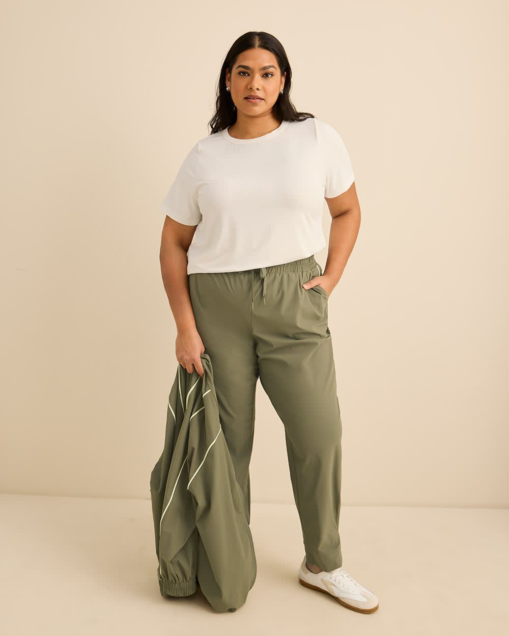 Crewneck T-Shirt with Side Slits - Active Zone