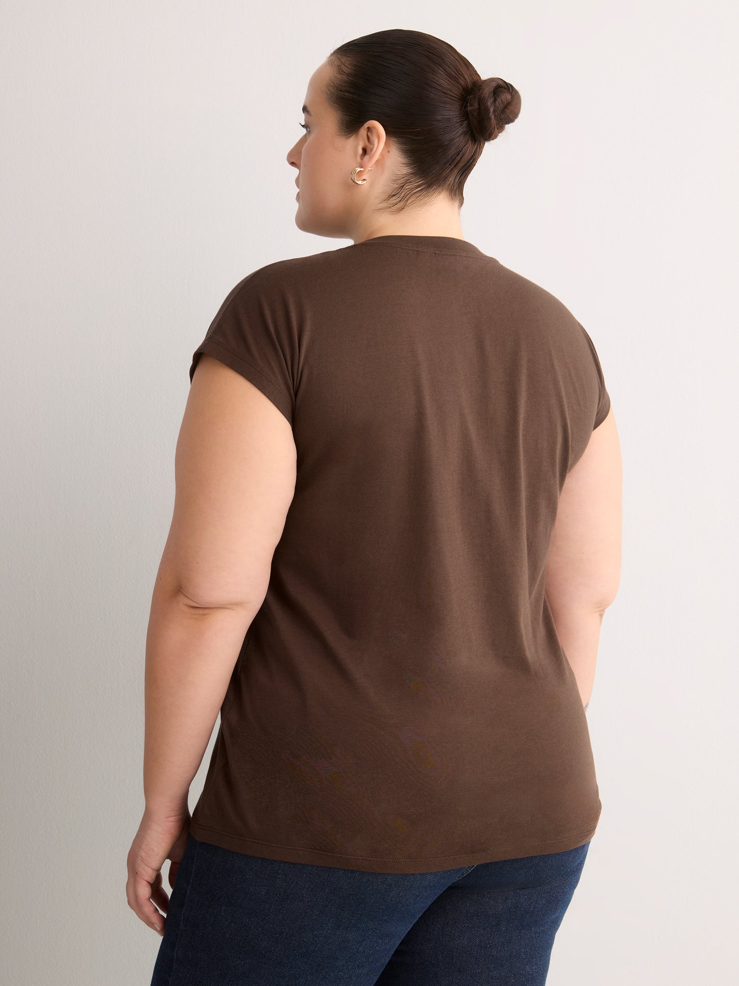 Straight-Fit Extended-Sleeve Crew-Neck Knit Top
