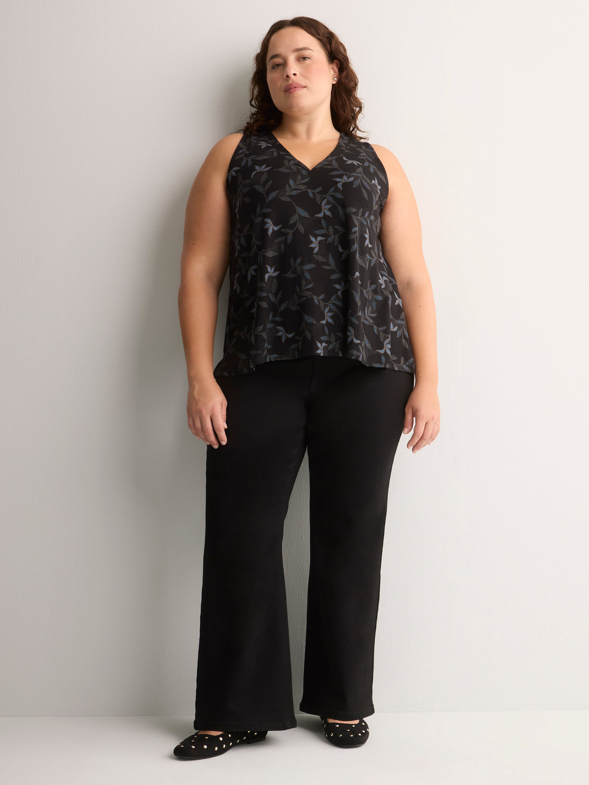 Responsible, Black Leaf-Print V-Neck Sleeveless Swing Top