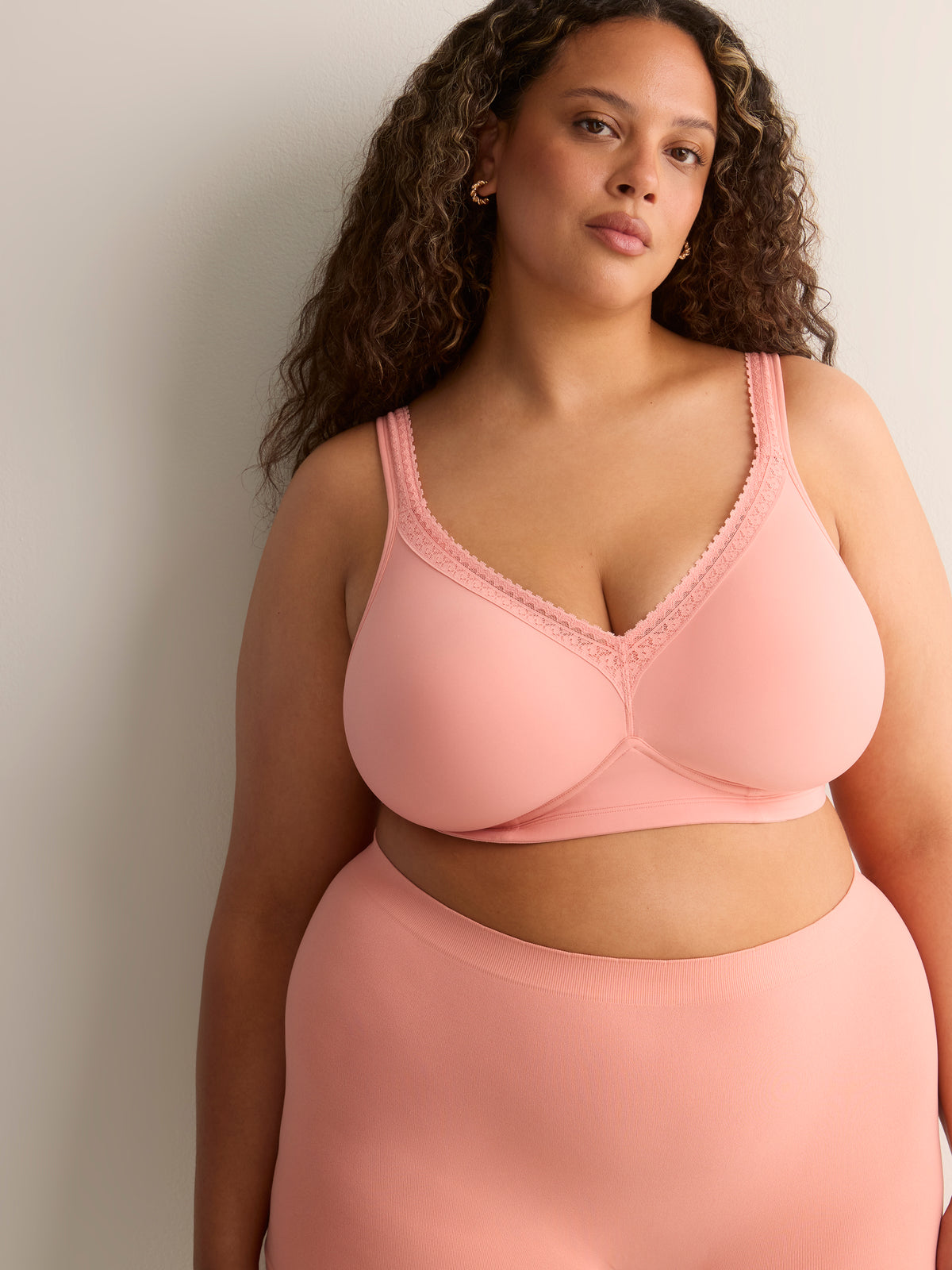Pink Wireless Padded T-Shirt Bra with Lace - tiVOGLIO