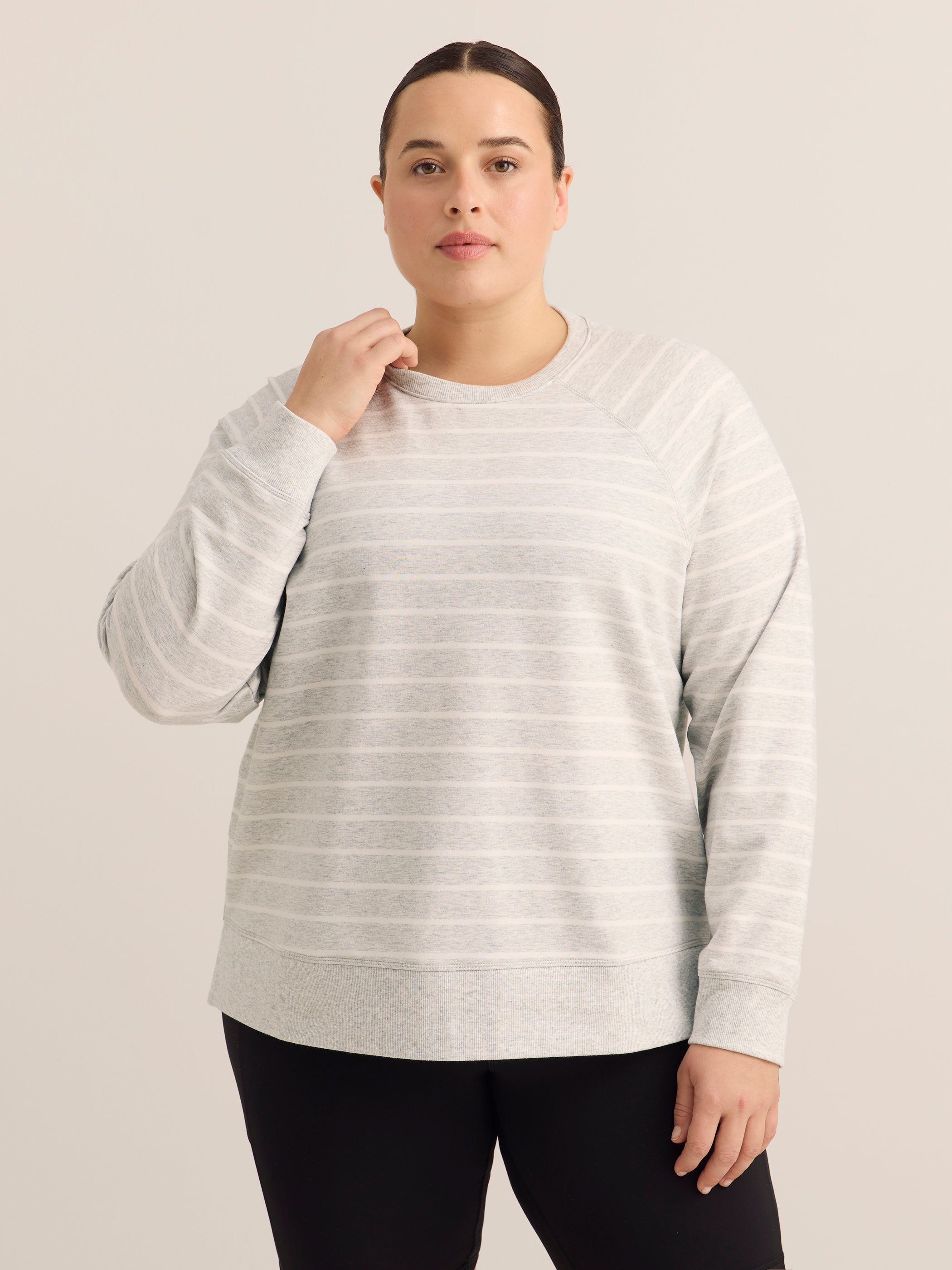 Striped Heather Gray Relaxed-Fit Raglan Sweatshirt - Active Zone