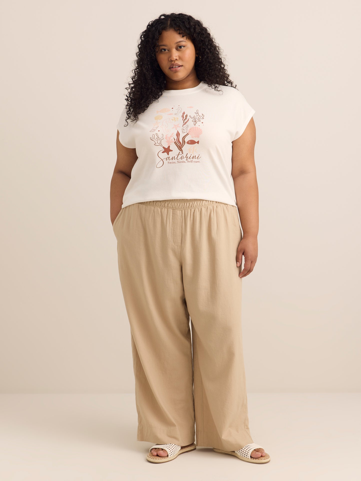 Extended-Sleeve Crewneck Knit Top