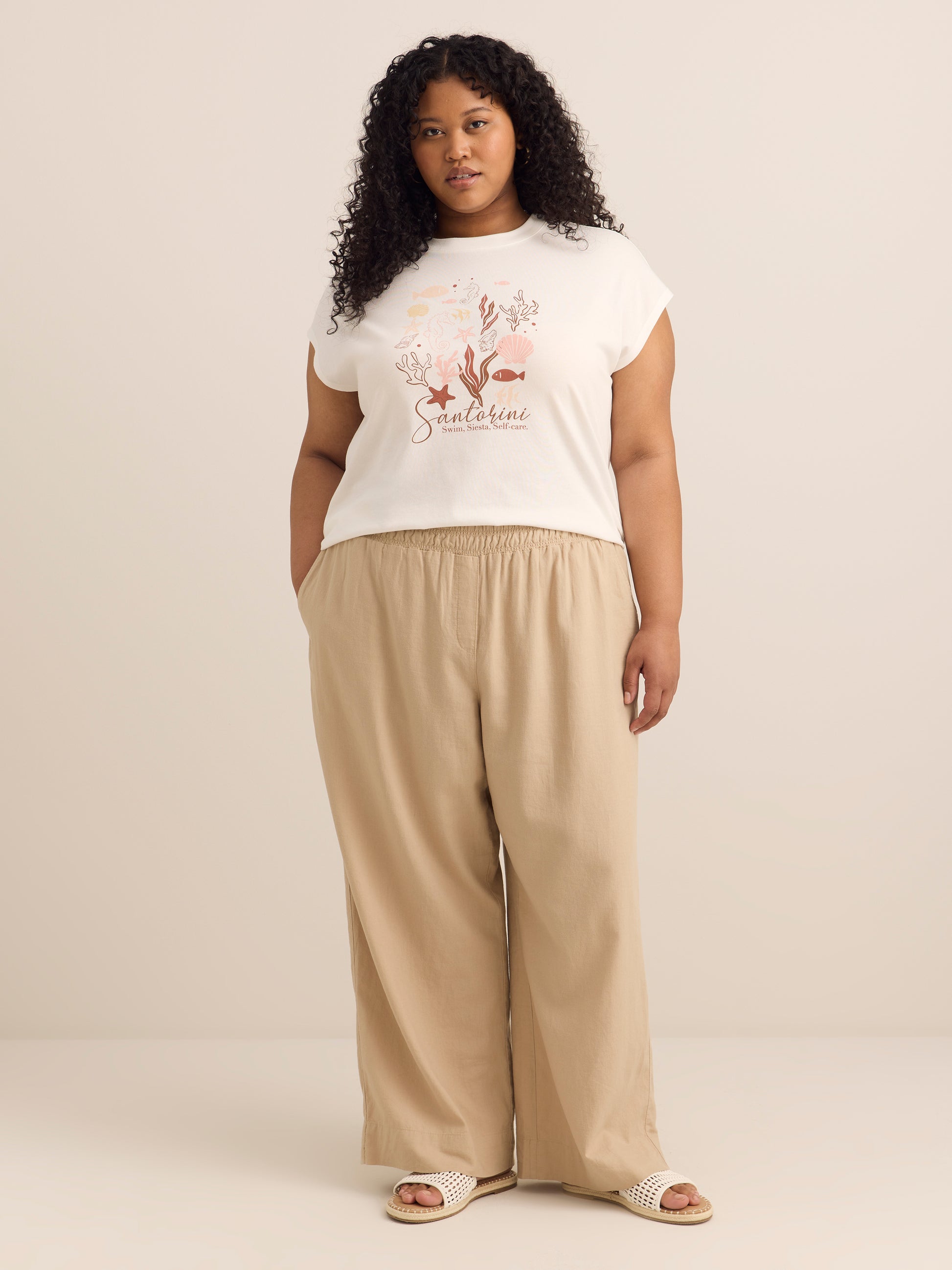 Extended-Sleeve Crewneck Knit Top