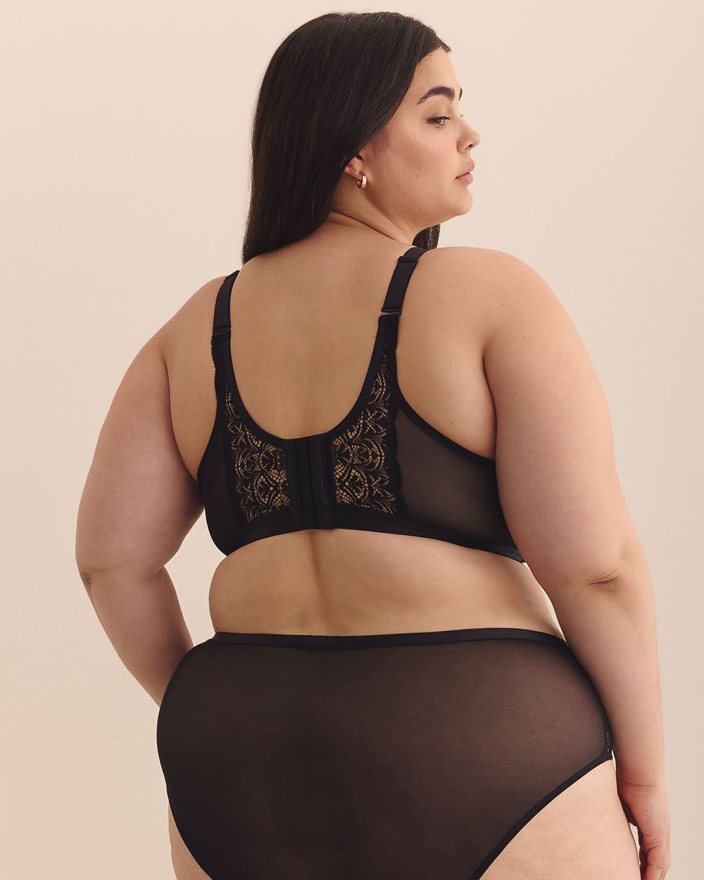 Lace Bralette with Scalloped Edge - Déesse Collection