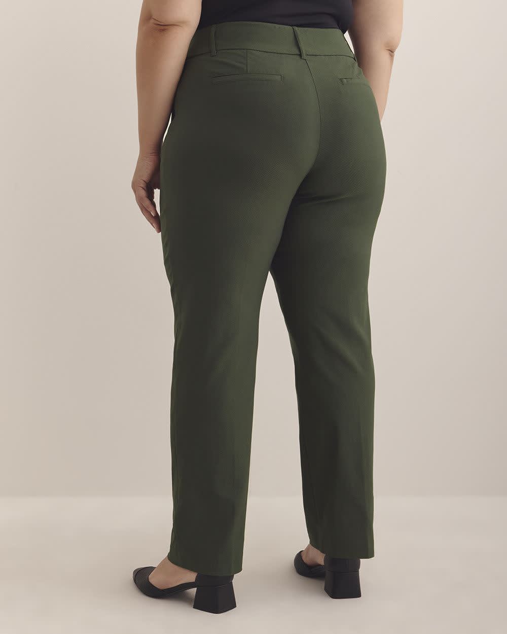 Green Straight-Leg Savvy Pant - PENN. Essentials