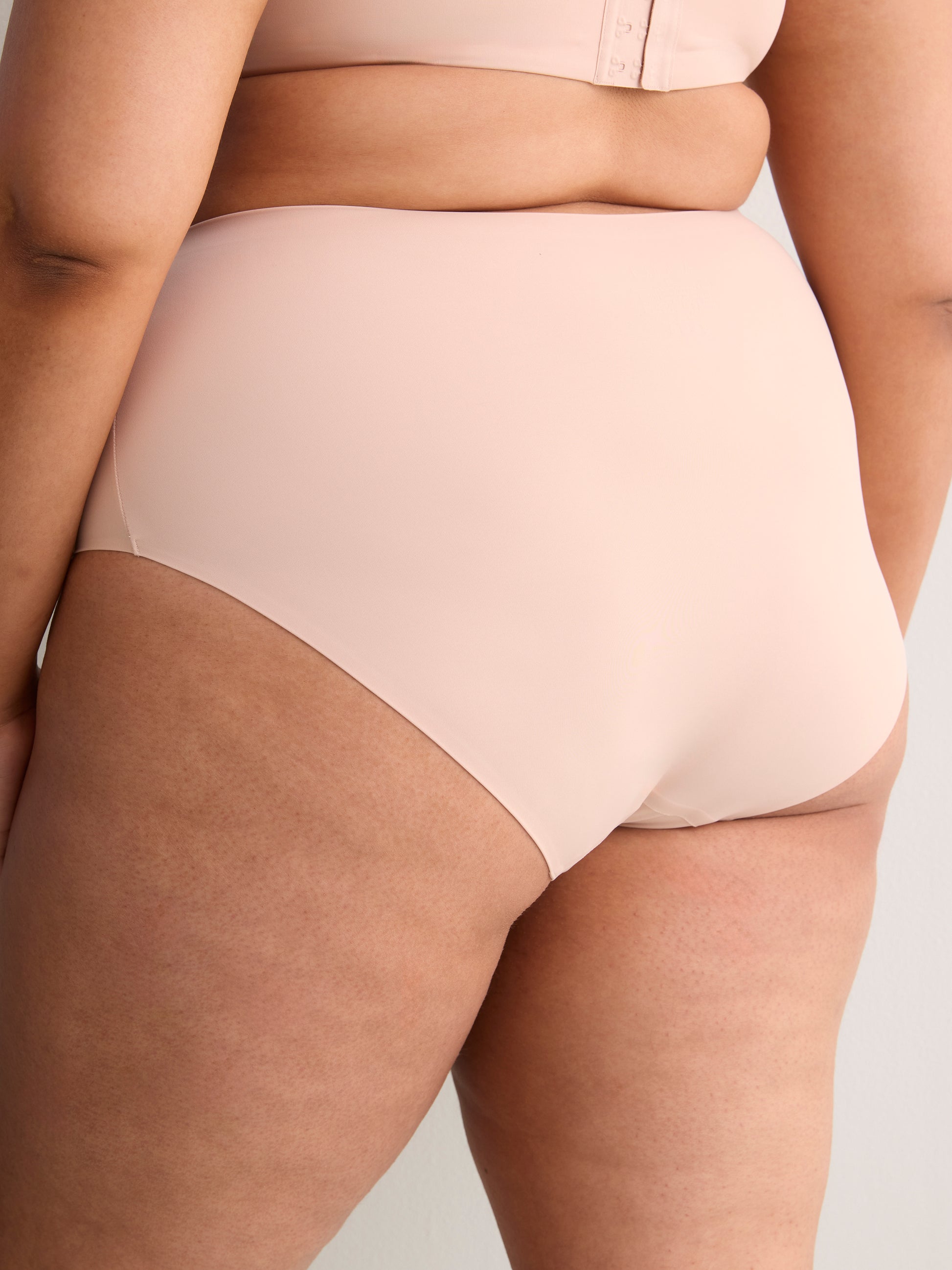 Second Skin Essential No Show Solid Brief - ti Voglio