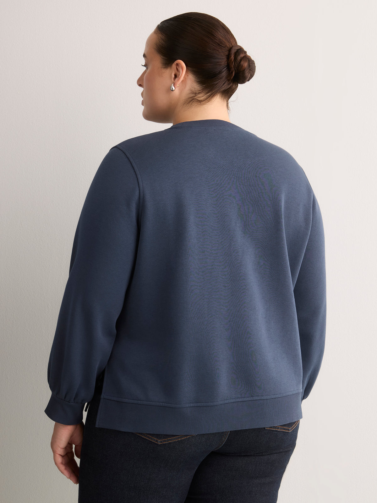 Loose Crew-Neck Fleece Sweatshirt with Long Balloon Sleeves