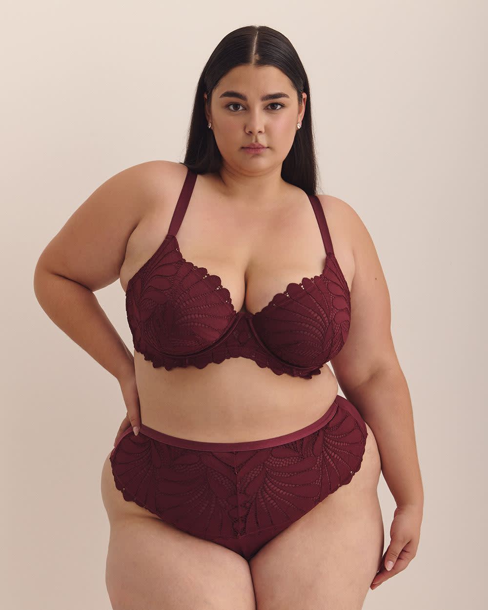 Soutien-gorge balconnet bordeaux en dentelle, avec armatures - Déesse Collection