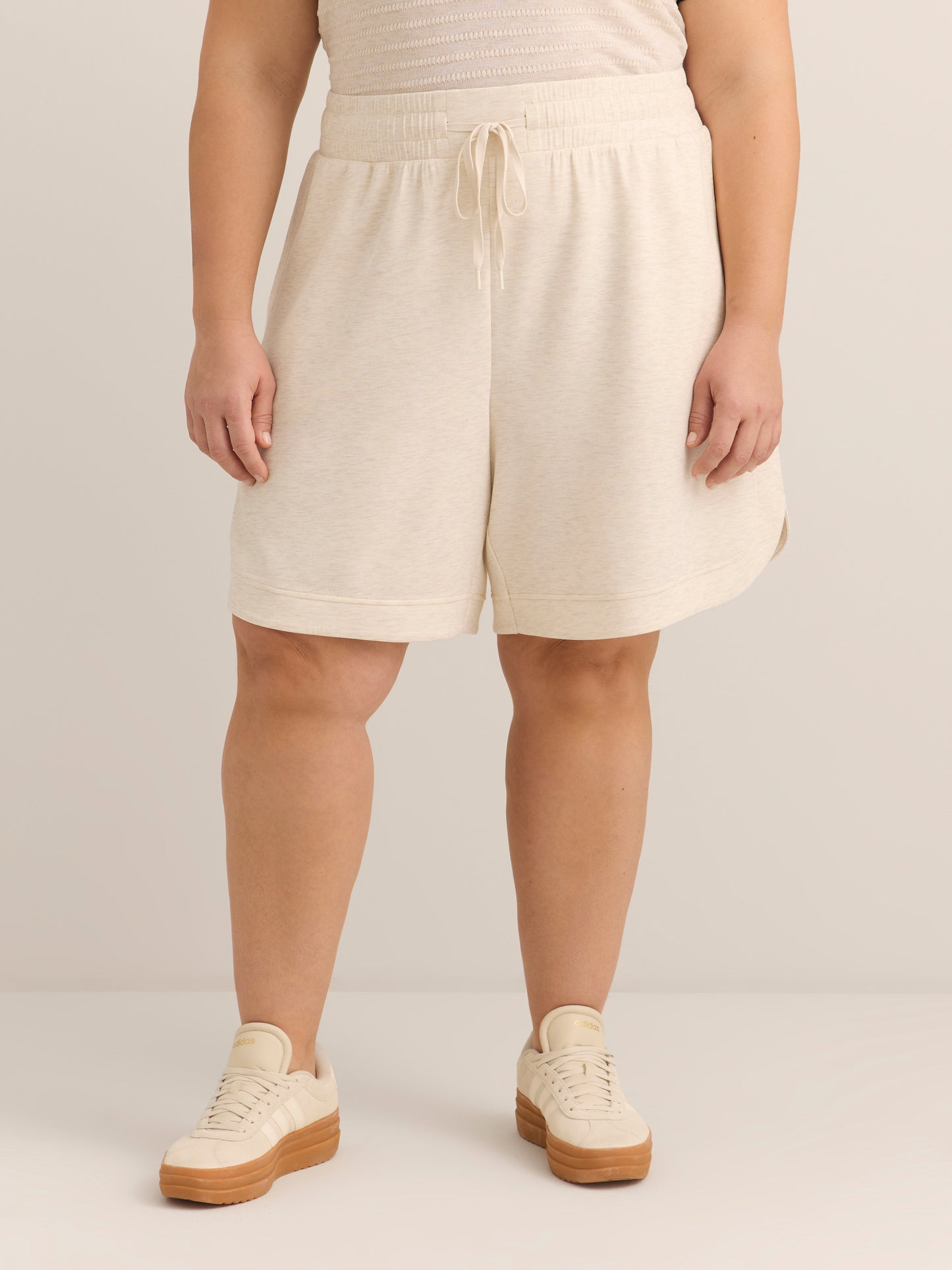 Responsible, Lightweight Tulip-Hem Bermuda Short - Active Zone